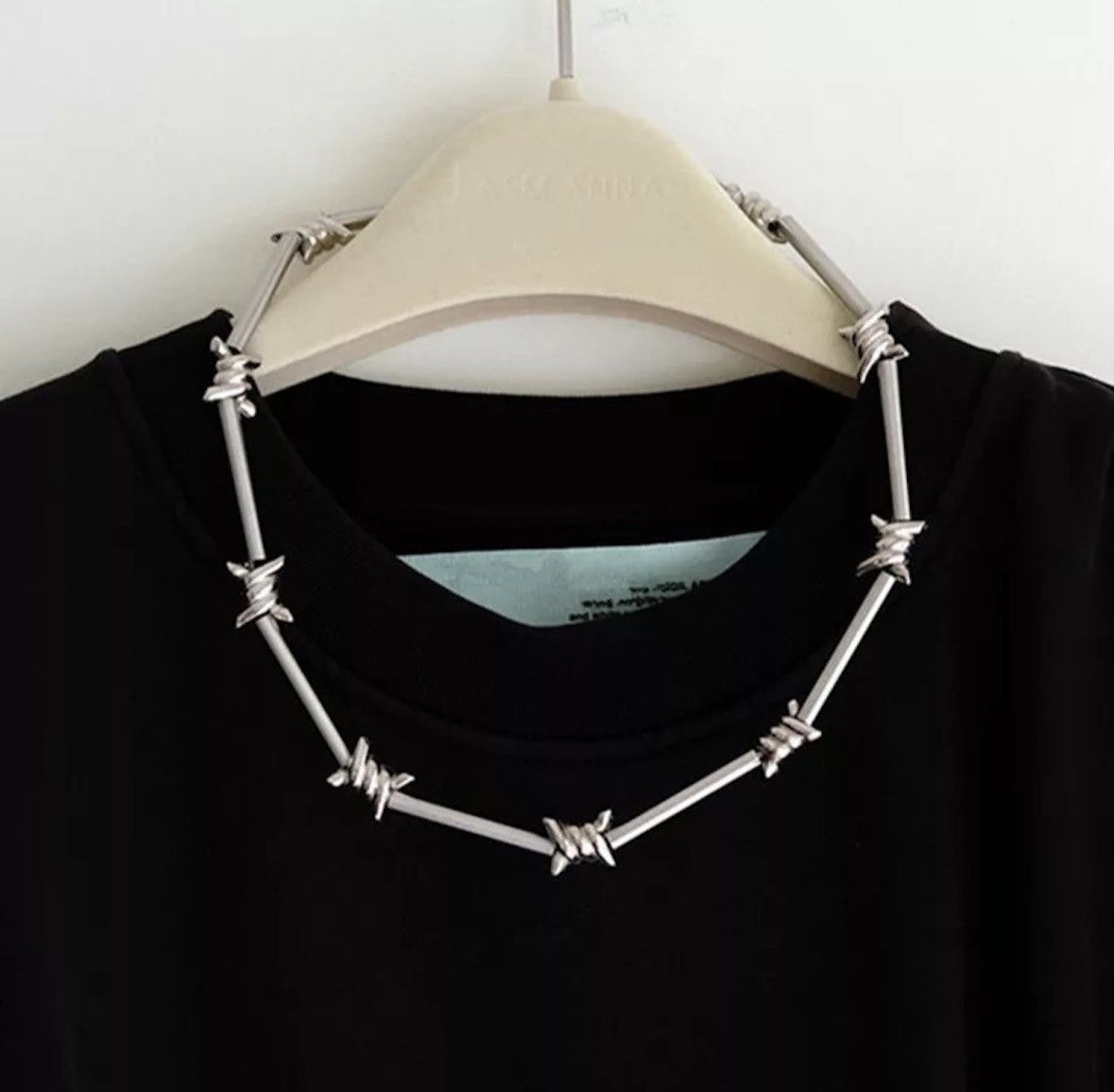 Vintage Thorns Spur Necklace