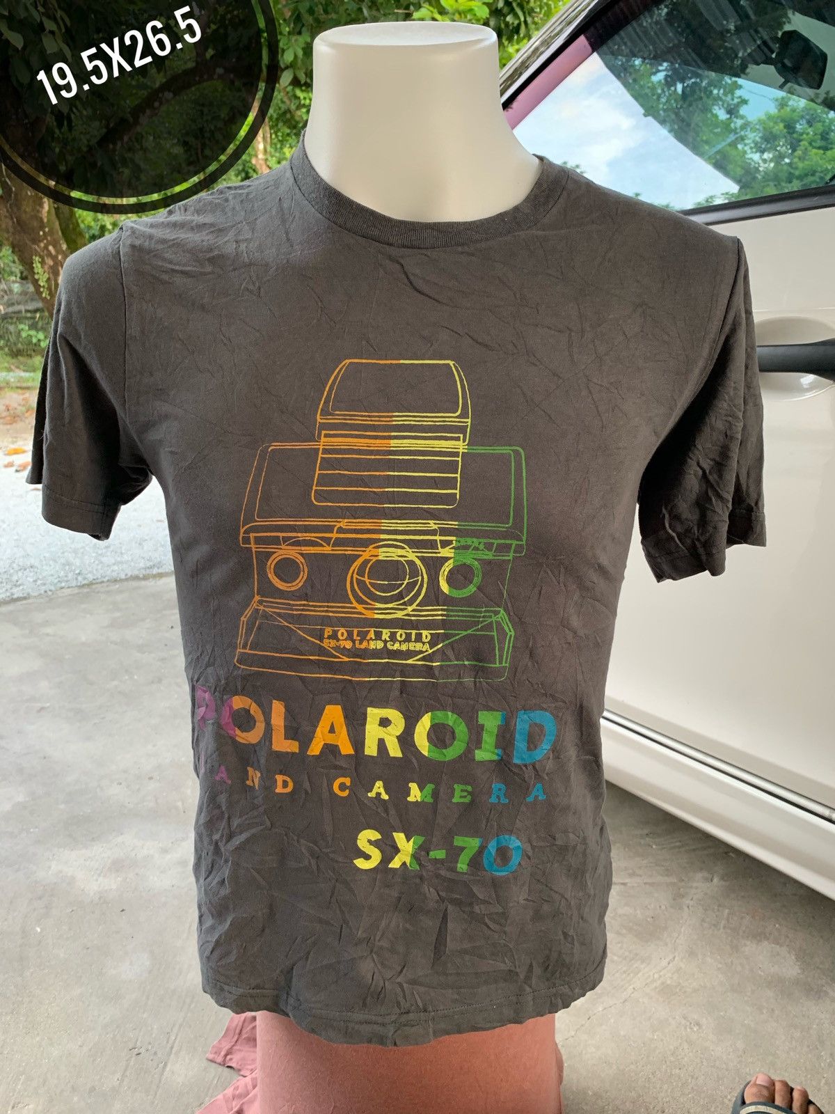 Uniqlo Polaroid Land Camera Sx70 Tshirt Hoodie, Sweatshirt | FlexRushtees.com