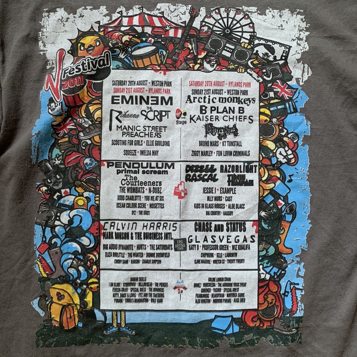 Eminem X Rihanna Vintage T Shirt Eminem Rihanna Artctic Monkeys Hoodie, Sweatshirt | FlexRushtees.com