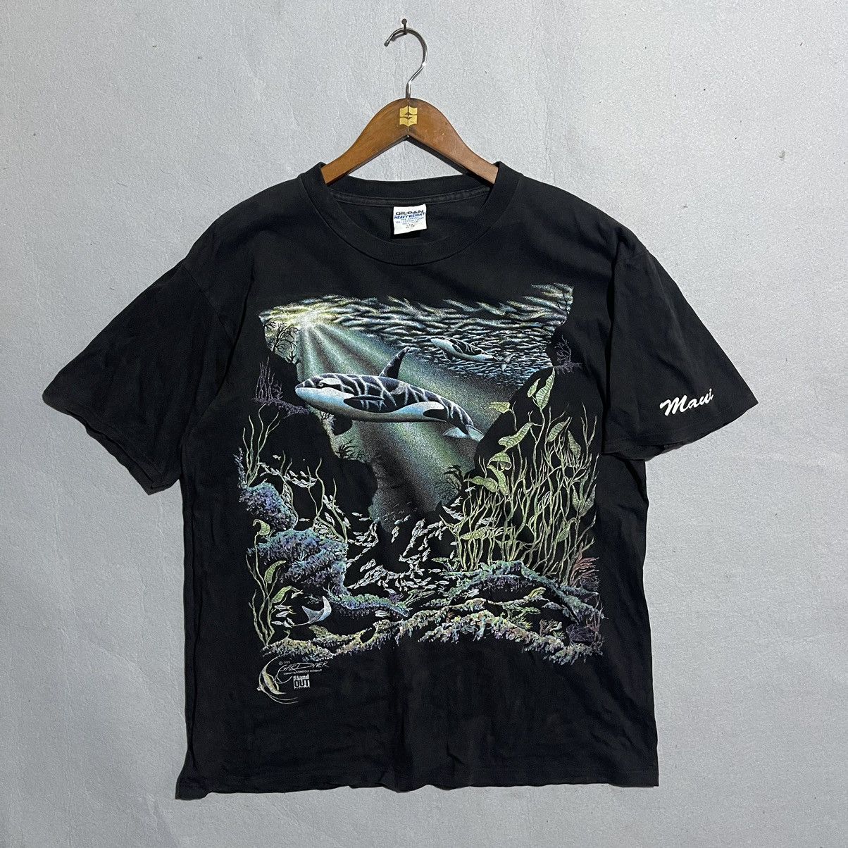 Vintage 1994 Gardiver Shark Reef Ocean Graphic T Shirt