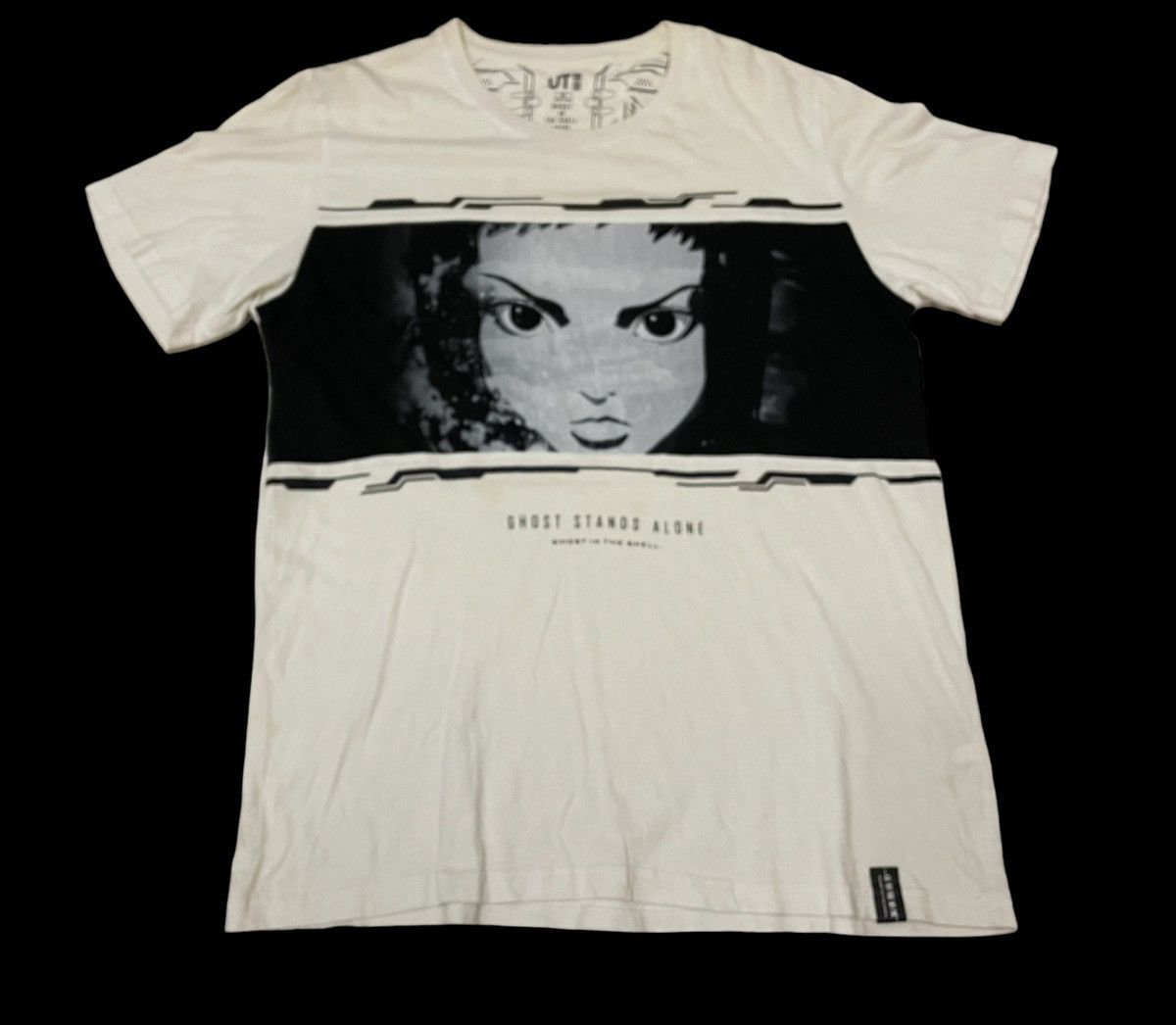 X Vintage Uniqlo X Ghost In The Shell Tshirt Nice Design Hoodie, Sweatshirt | FlexRushtees.com