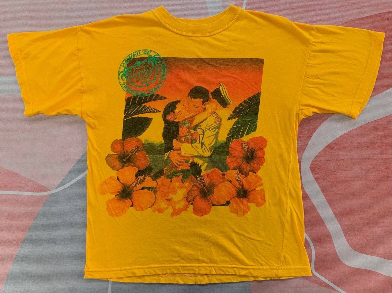 Army Of Me Rare Vintage Hawaii 52 Tropical Navy Corp Tees