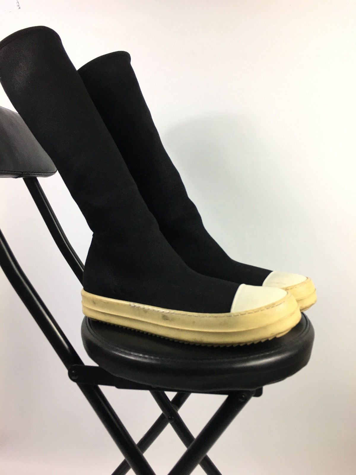 Owens Drkshdw Rick Owens Drkshdw Neoprene Sock Ramones T-Shirts, Hoodie, Sweatshirt | AU16VibeMintTees.com