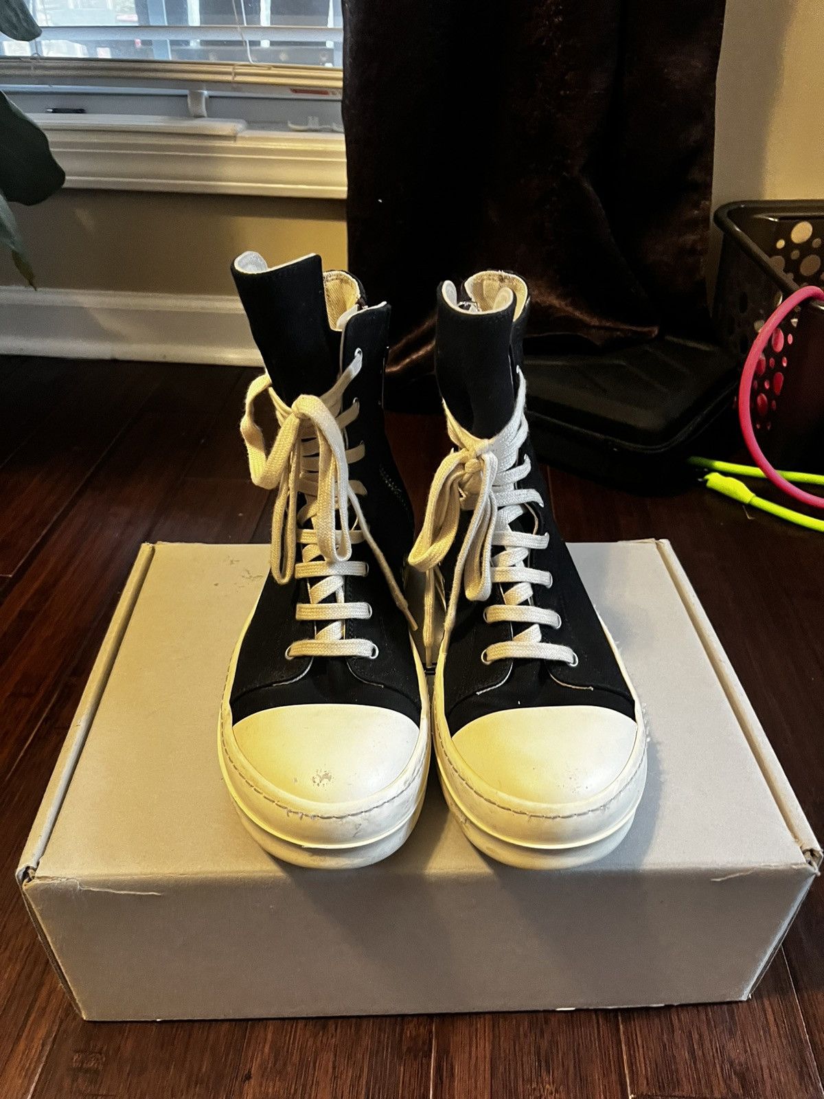 Owens Drkshdw Rick Owens Drkshdw Ramones Canvas T-Shirts, Hoodie, Sweatshirt | AU16VibeMintTees.com