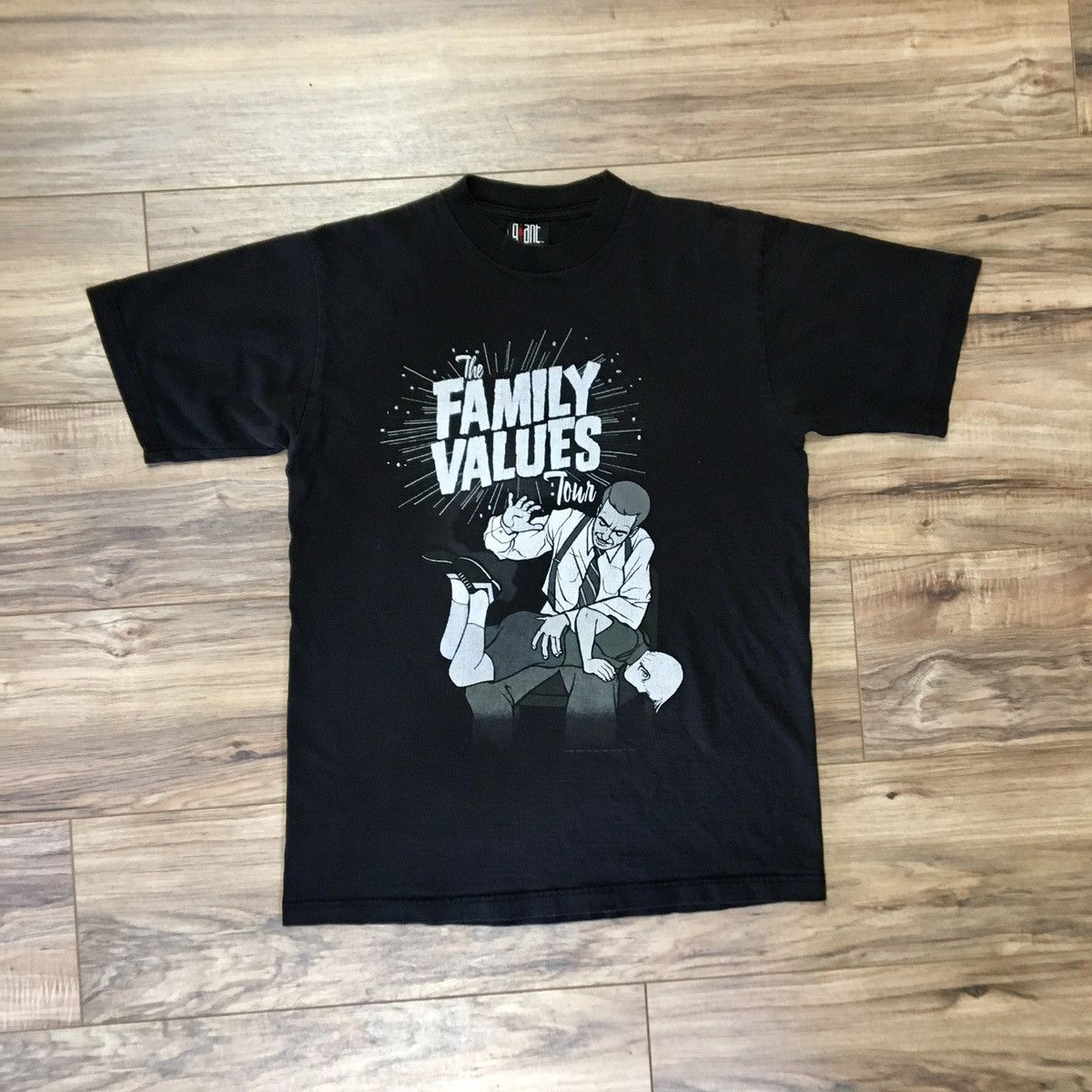 Giant X Vintage Vintage 2001 Family Values Tour Shirt