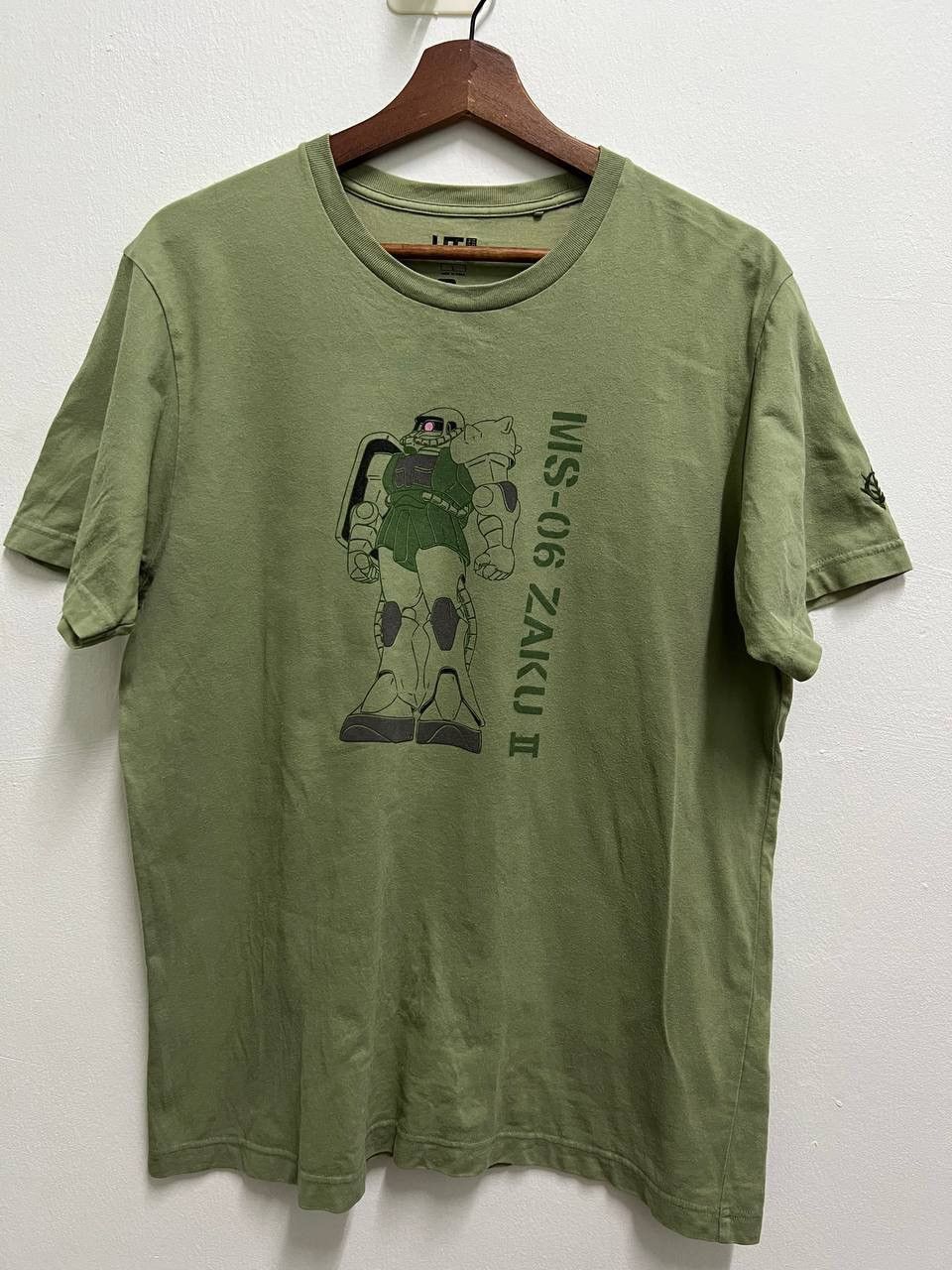 Japanese Brand X Uniqlo Gundam Beyond 40th Anniversary