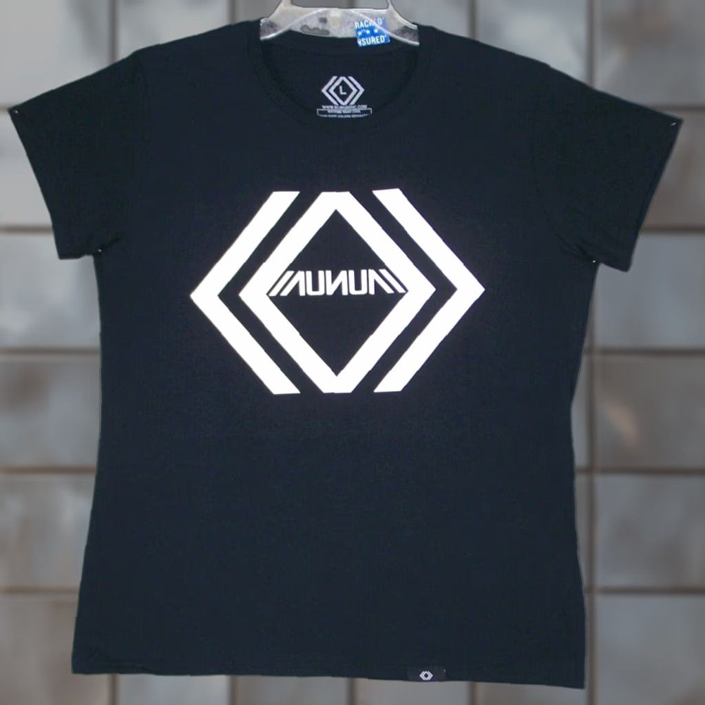 Vintage Munumic Shirt Shirt Main Selling Point Brand T Shirt Adult Large Black Geometric Future Wome