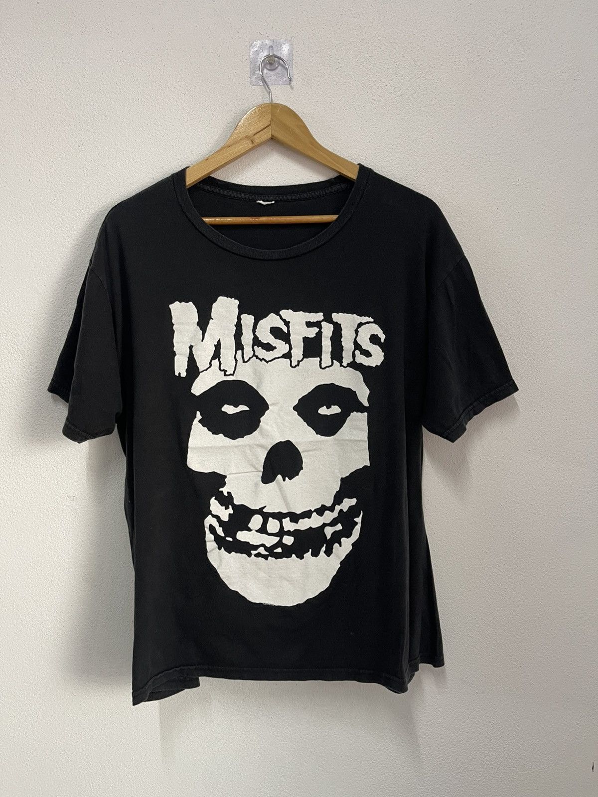 Vintage Misfits 2015 Black T Shirt Hoodie, Sweatshirt | FlexRushtees.com