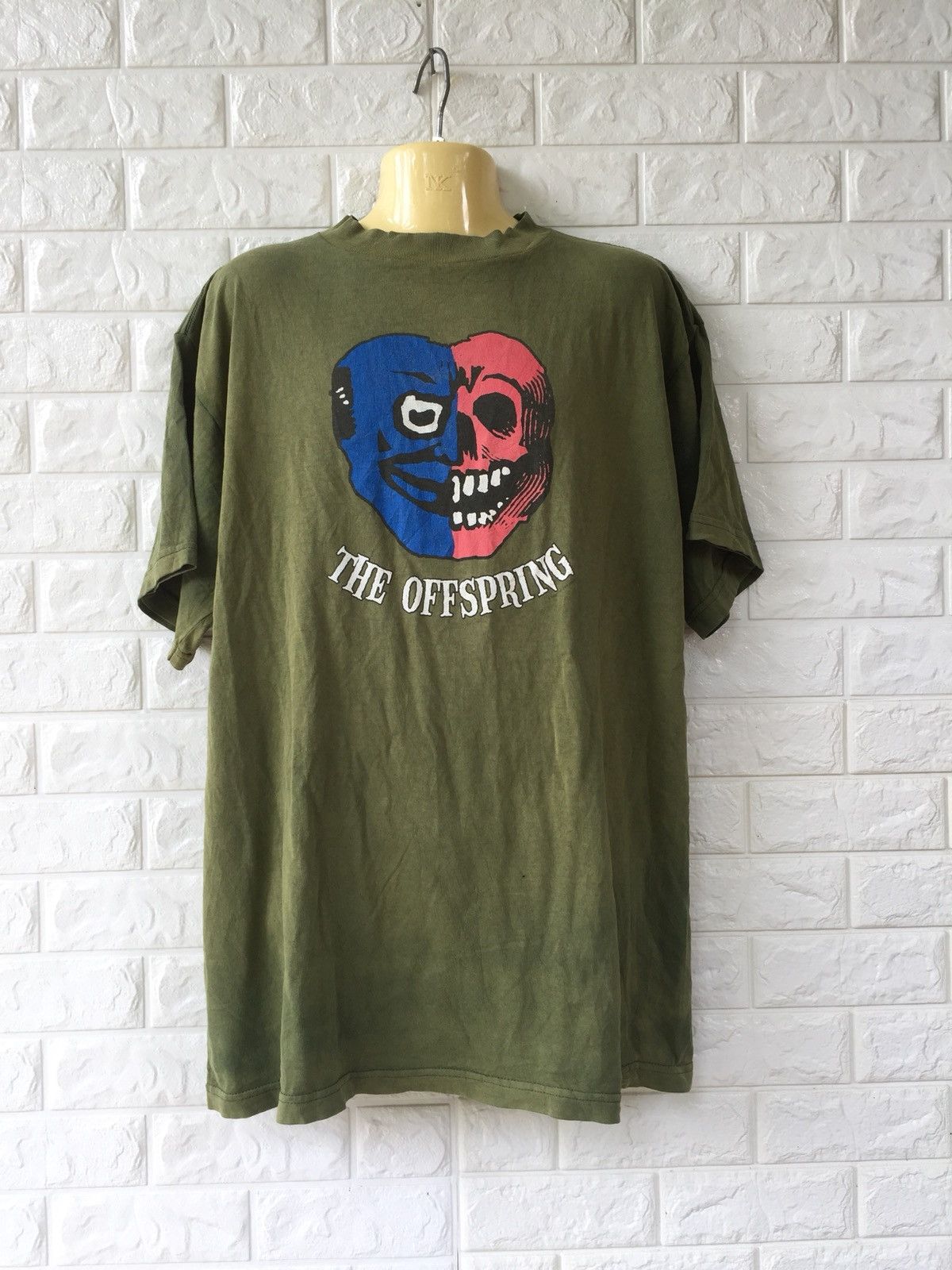 Vintage The Offspring Tshirt Hoodie, Sweatshirt | FlexRushtees.com