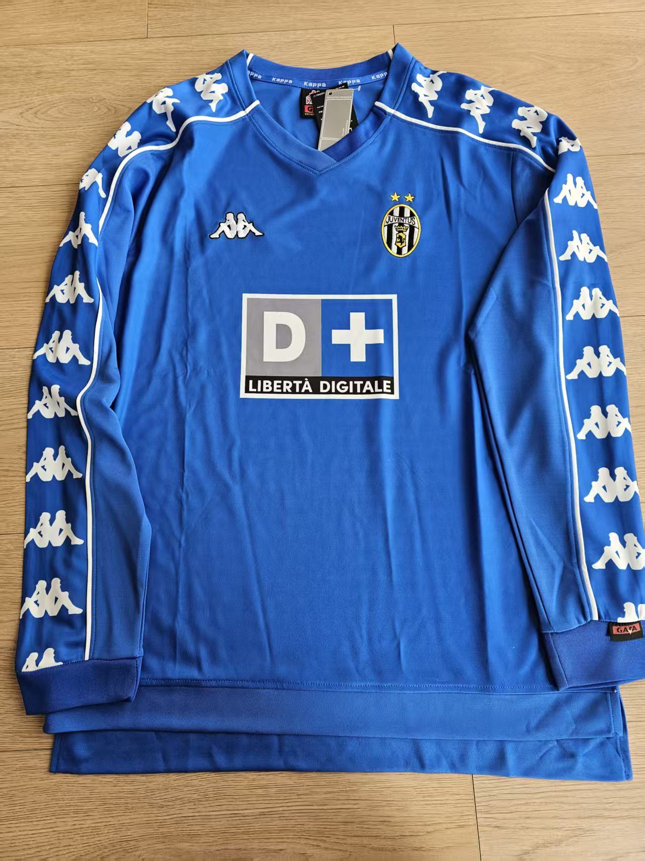 Other 1999 2000 Juventus Jersey Home Longsleeve