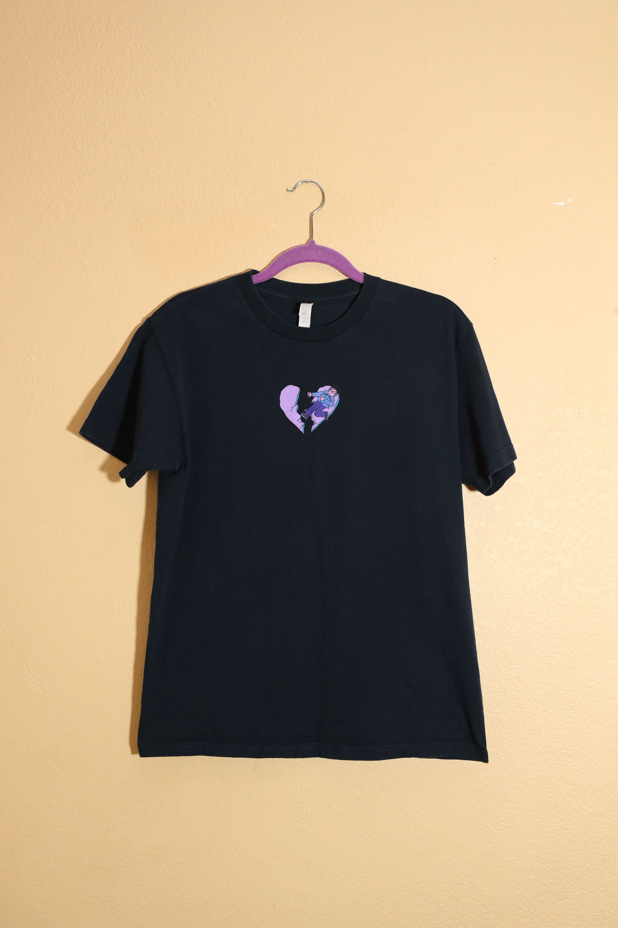 Alstyle Broken Heart Cartoon Tee M Hoodie, Sweatshirt | FlexRushtees.com