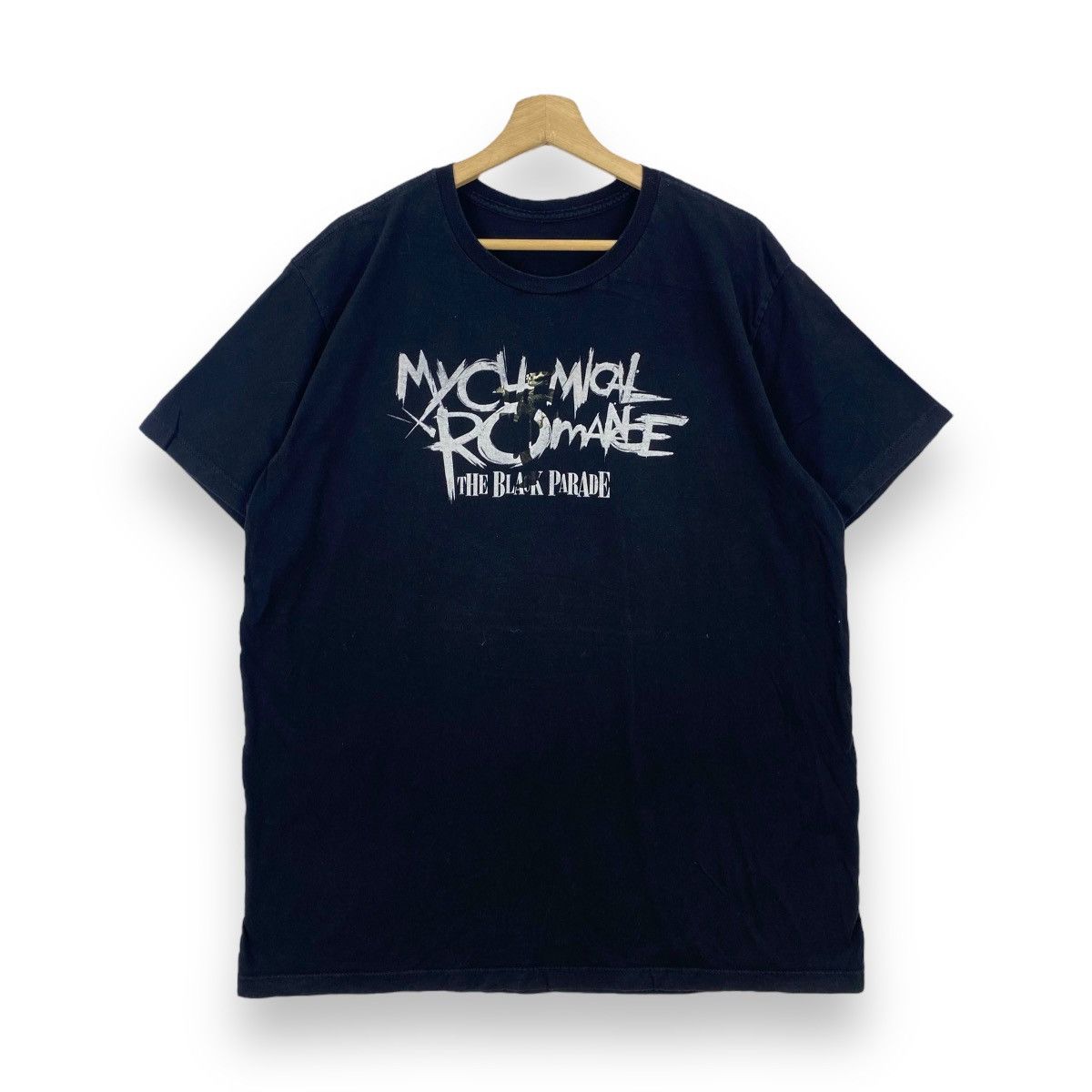 My Chemical Romance Vintage My Chemical Romance The Black Parade Album Tee Shirt Hoodie, Sweatshirt | FlexRushtees.com