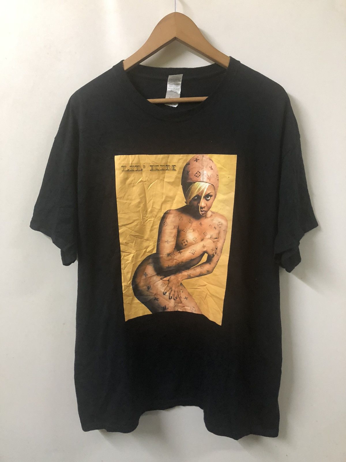 Rap Tees Lil Kim X Lv T Shirt Xl Rapper Hip Hop Sade Missy Elliot Hoodie, Sweatshirt | FlexRushtees.com
