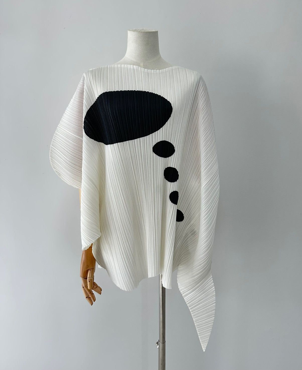 Pleats Please Issey Miyake White Dialog Box Pleated Blouse