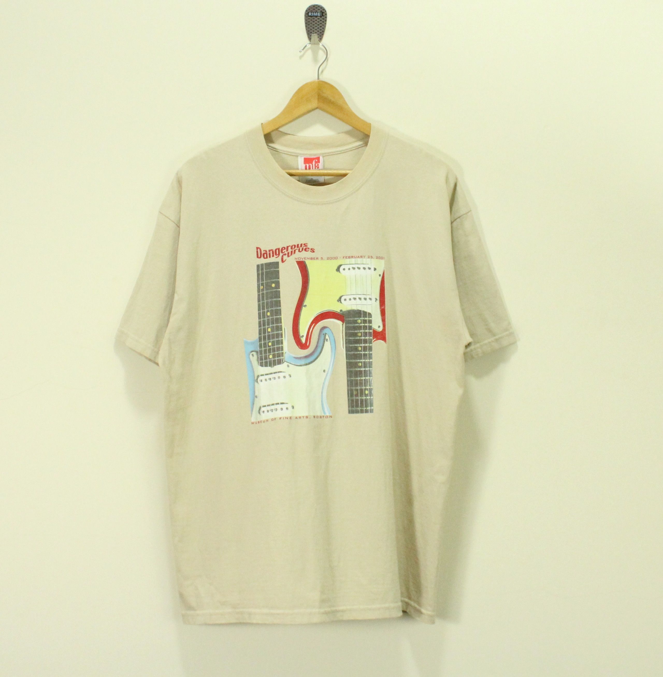 Vintage Dangerous Curves T Shirt Museum Of Fine Arts Hoodie, Sweatshirt | FlexRushtees.com