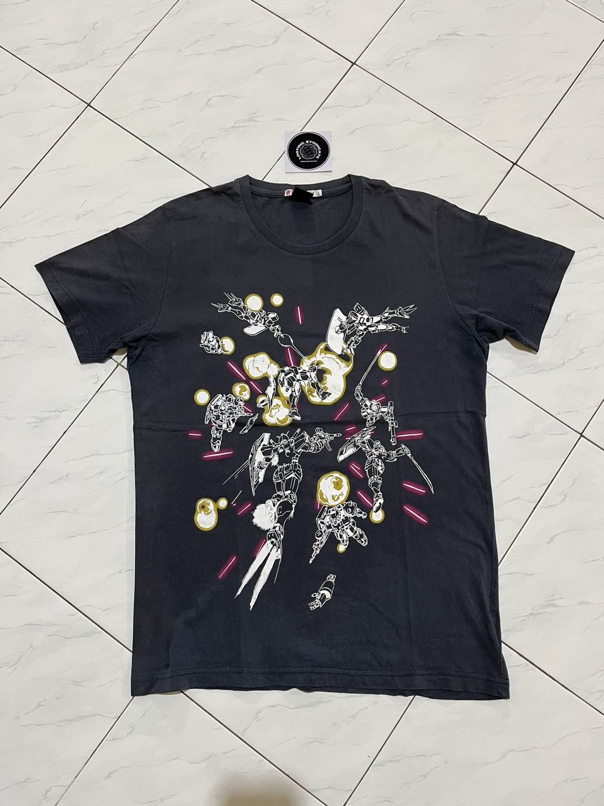Gundam Illustration Tee