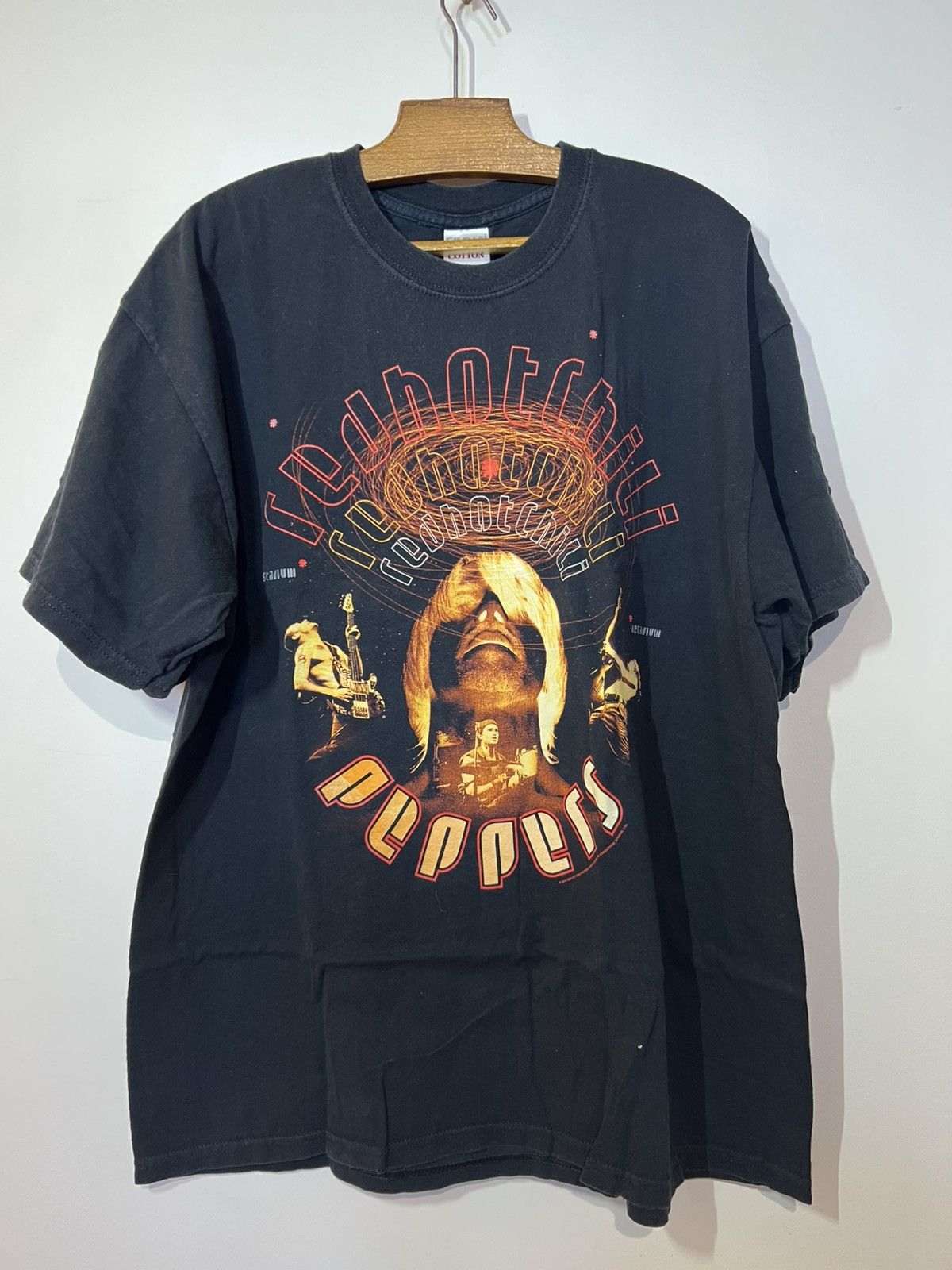 Band Tees Red Hot Chili Peppers Arcadium Stadium Vintage Mid 2000 Hoodie, Sweatshirt | FlexRushtees.com