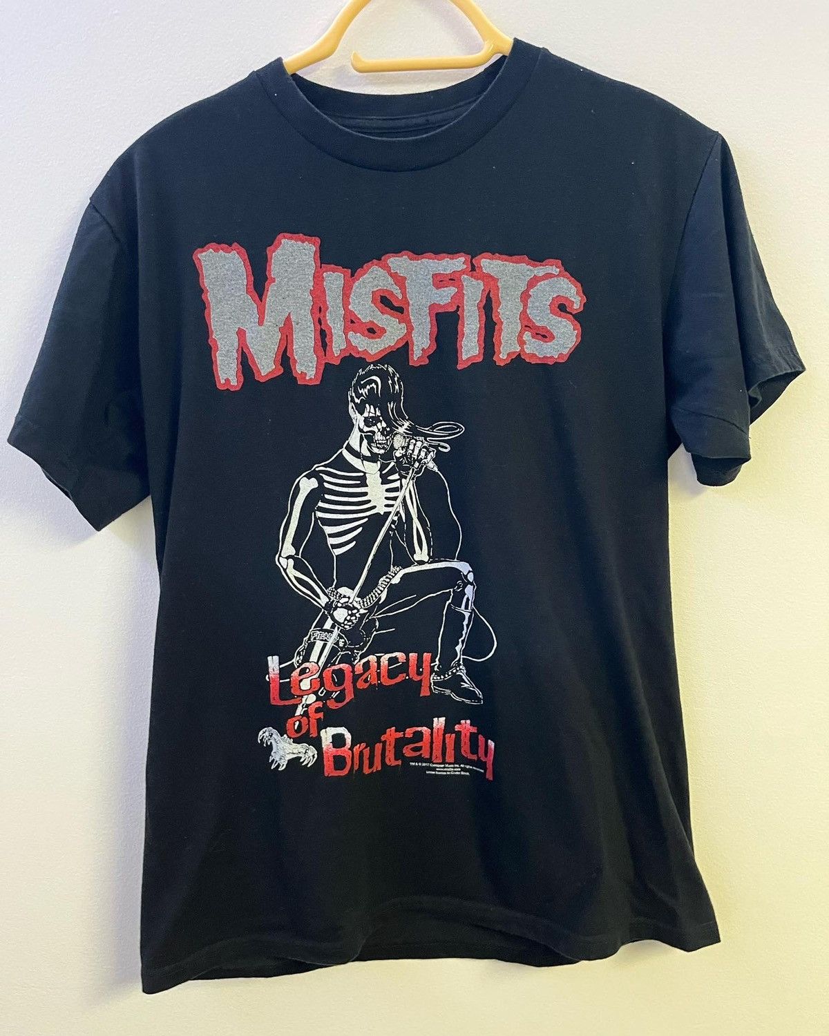 Vintage Black N Red Vintage Misfits Tee Hoodie, Sweatshirt | FlexRushtees.com