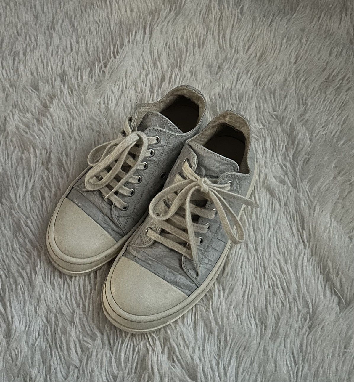 Owens Drkshdw Rick Owens Drkshdw Ramones Low Size 35 Ships Same Day T-Shirts, Hoodie, Sweatshirt | AU16VibeMintTees.com