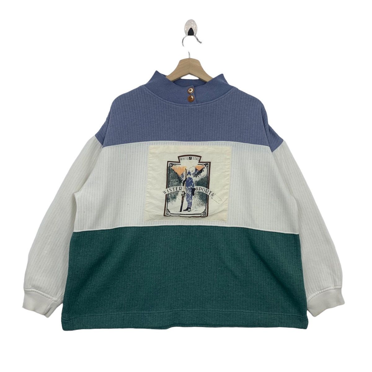 Vintage White Stage Winter Sport Men Sweatshirt T-Shirts, Hoodie | FlexRushtees.com