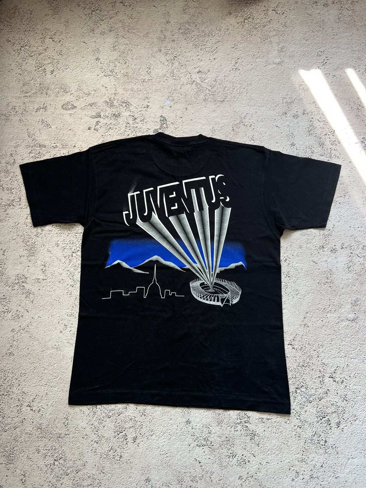 Vintage Rare Juventus La Leggenda Del Calcio Vintage Tee Shirt