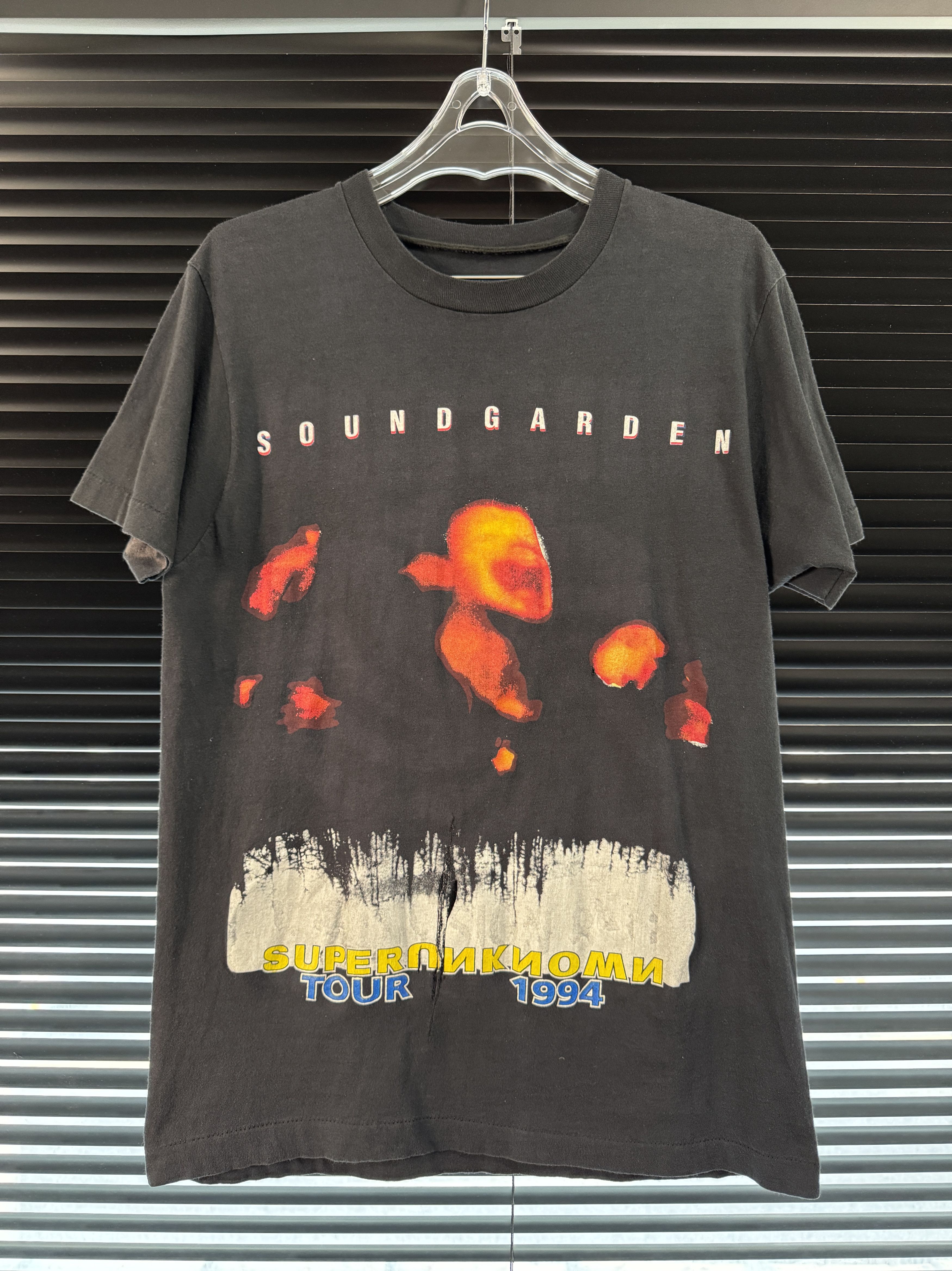 Band Tees Vintage 90s Soundgarden Superunknown Parking Lot Tee Hoodie, Sweatshirt | FlexRushtees.com