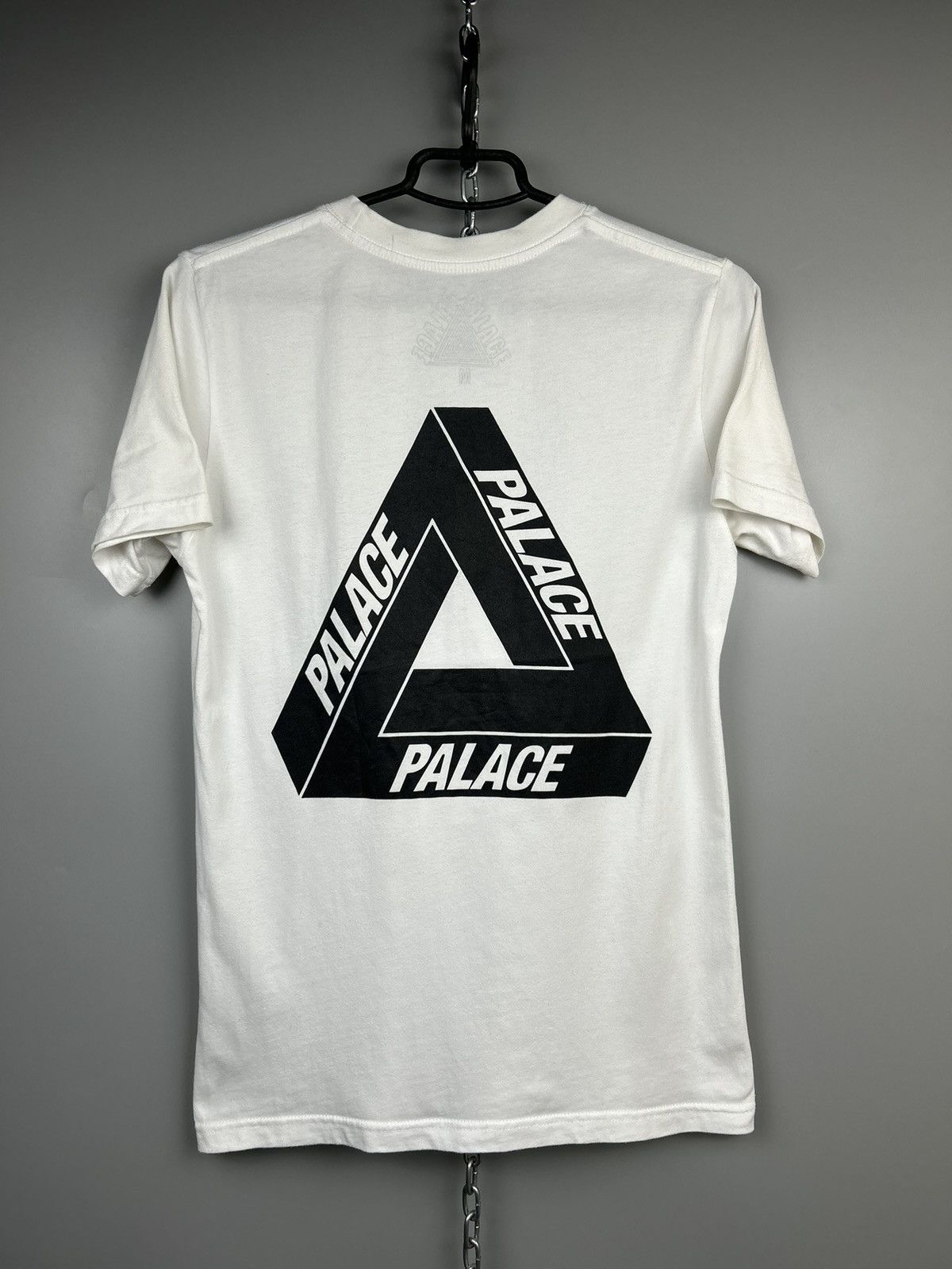 Palace Logo Tee Hoodie, Sweatshirt | FlexRushtees.com