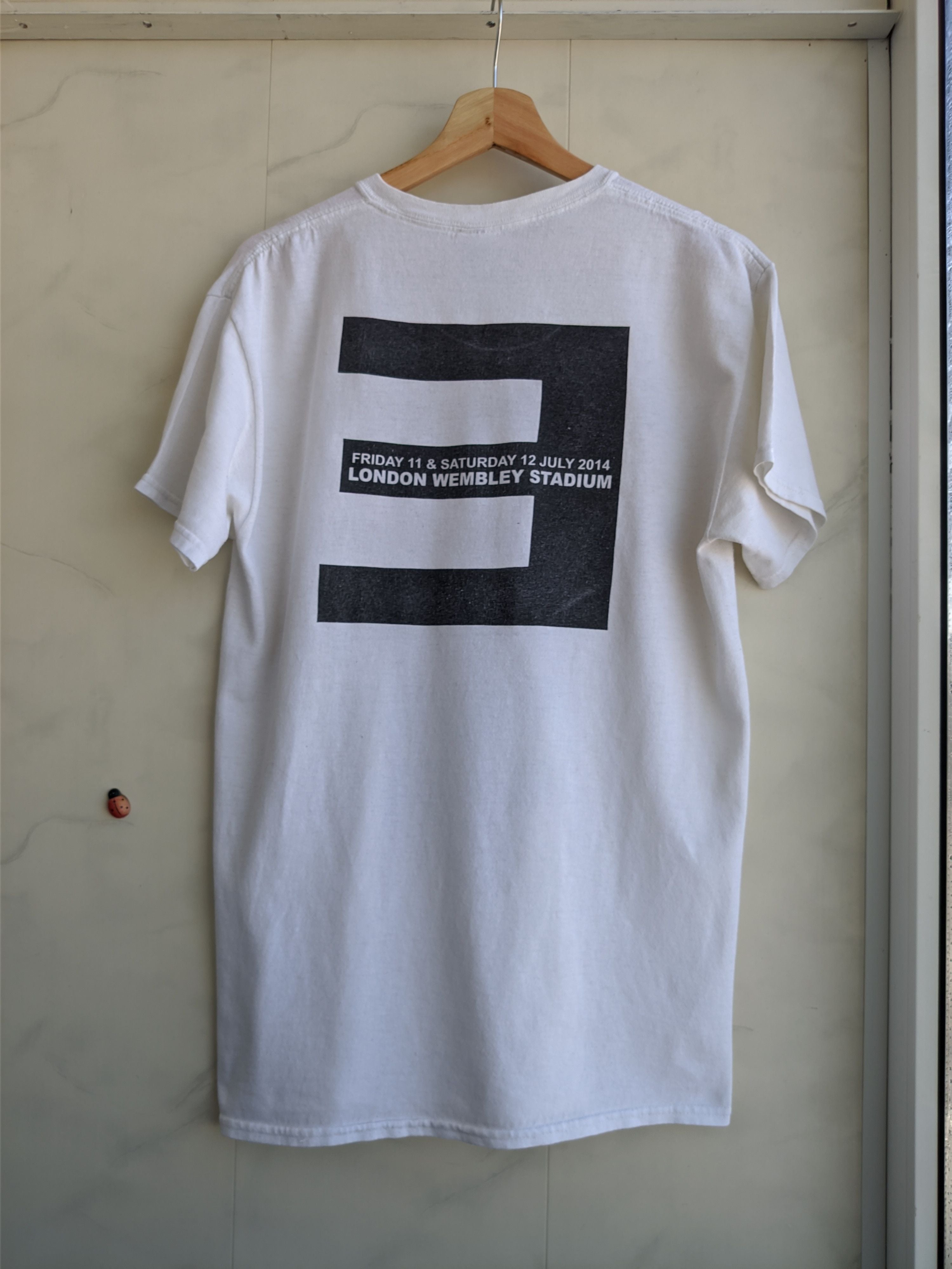Eminem X Rap Tees Eminem 2014 London Wembley Stadium Show T Shirt Hoodie, Sweatshirt | FlexRushtees.com