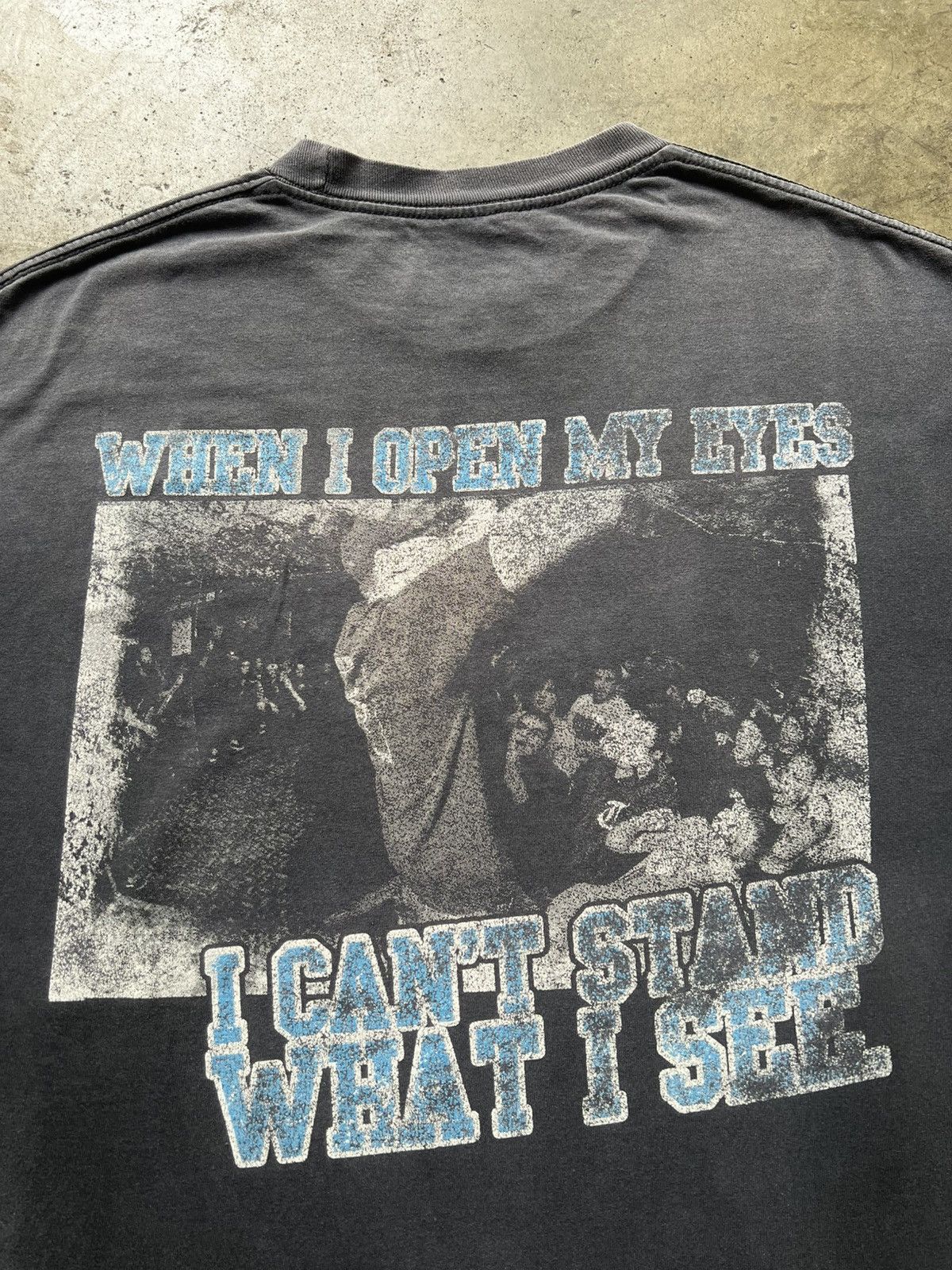 ‘00s Vintage Backtrack Band Tee Shirt Tour Hardcore Punk