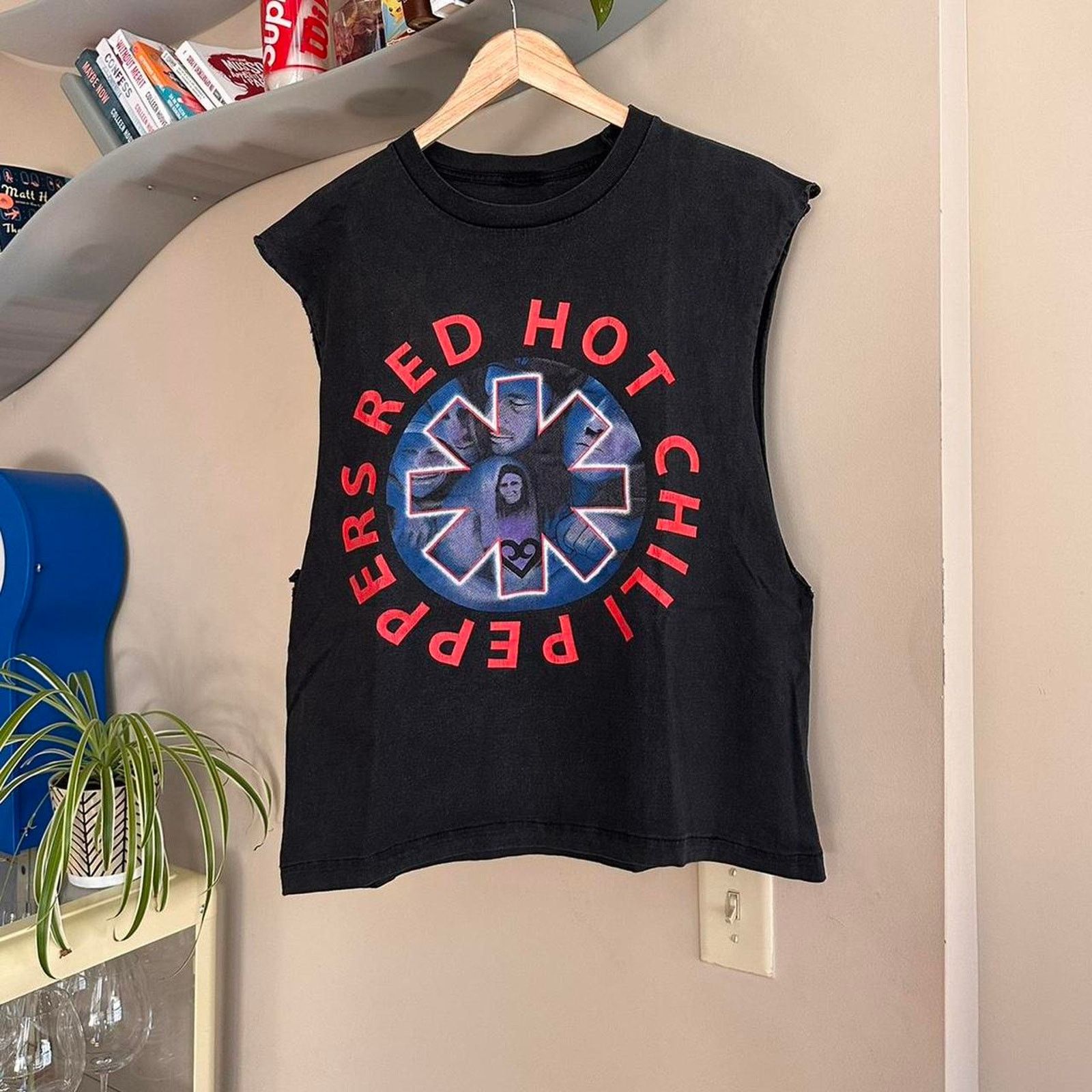 Rap Tees Vintage Red Hot Chili Peppers Band Shirt Hoodie, Sweatshirt | FlexRushtees.com