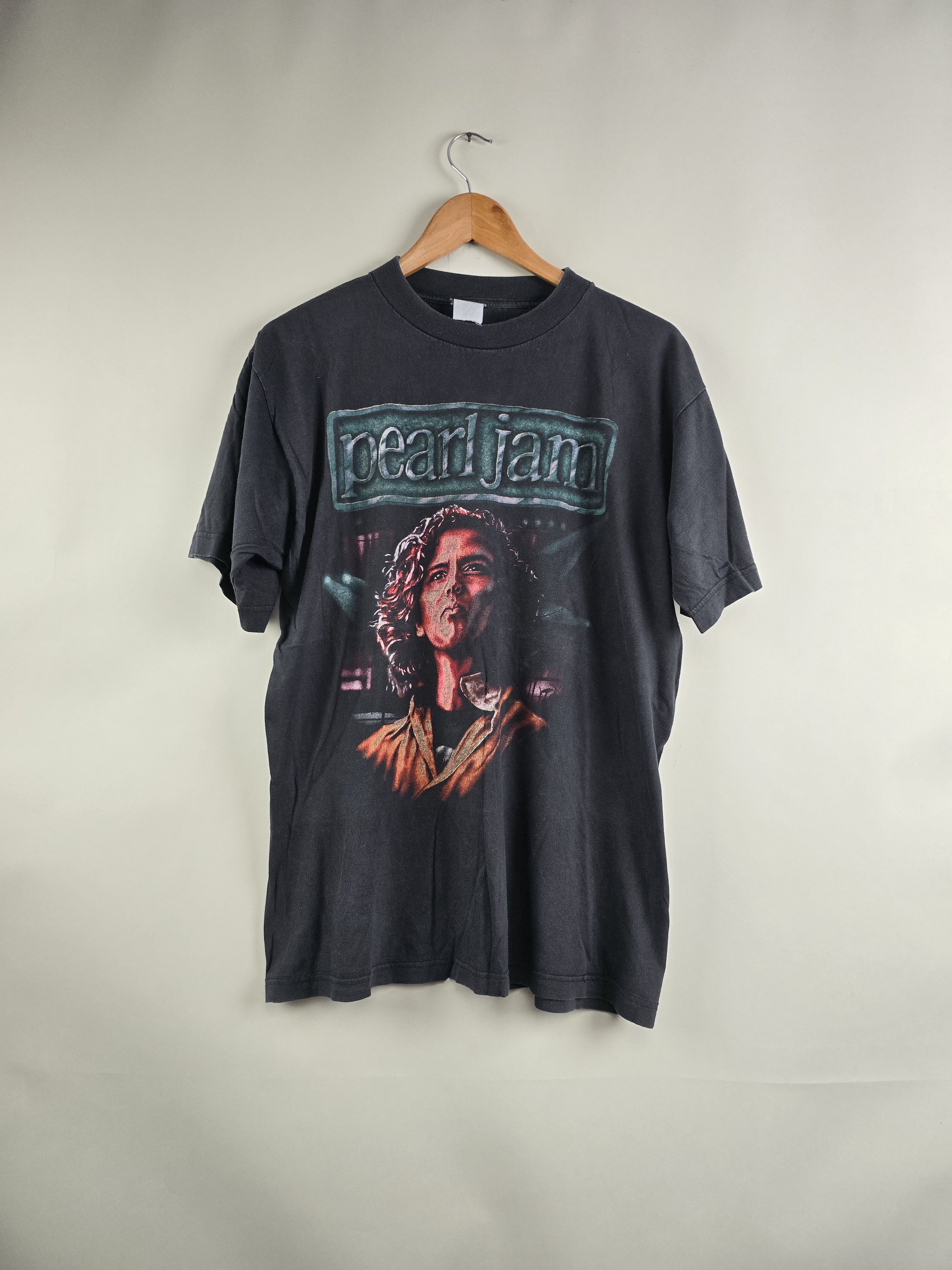Vintage 90s Pearl Jam Alive L 21 5 28 T-Shirts, Hoodie, Sweatshirt | FlexRushtees.com