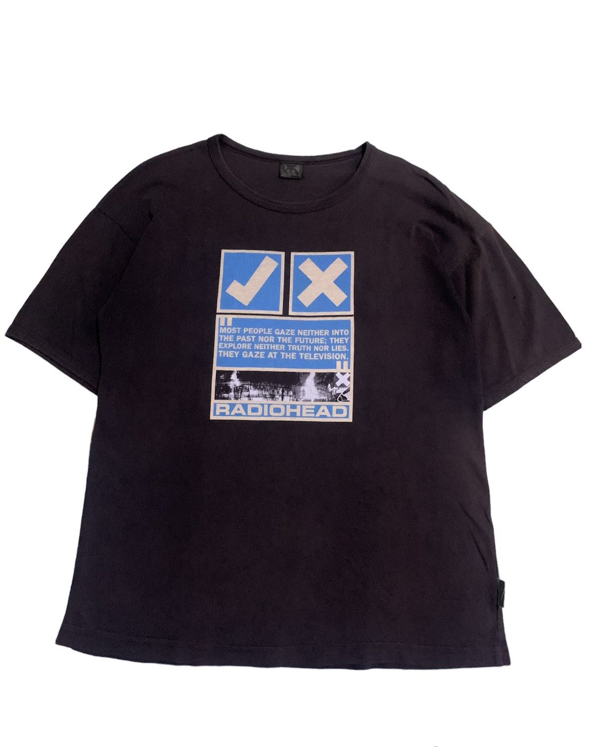 Band Tees Vintage 00s Radiohead Television Tee Hoodie, Sweatshirt | FlexRushtees.com