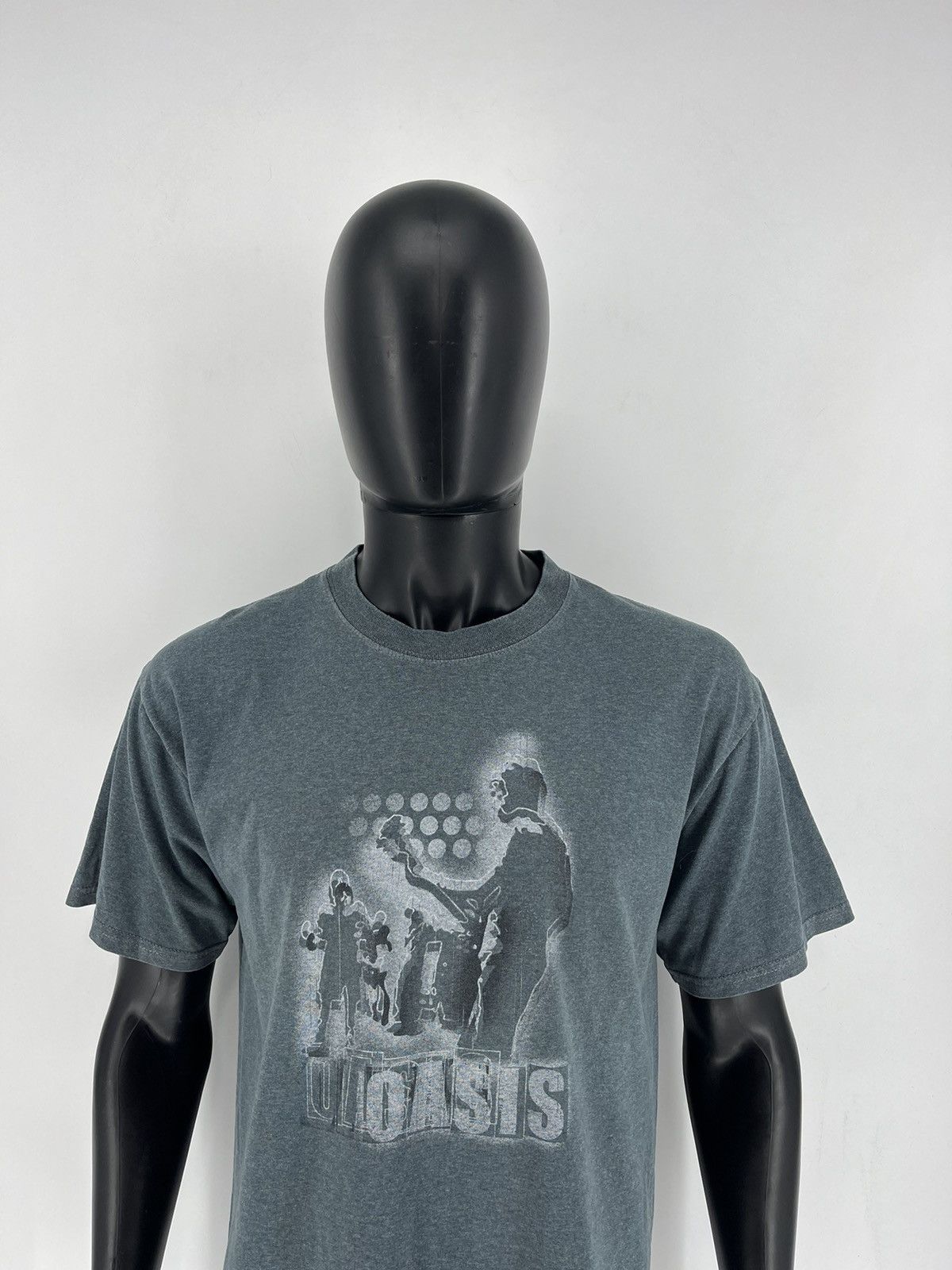 Vintage Y2k Oasis Rock Band Tee Tshirt Rock T Shirt Big Logo Hoodie, Sweatshirt | FlexRushtees.com