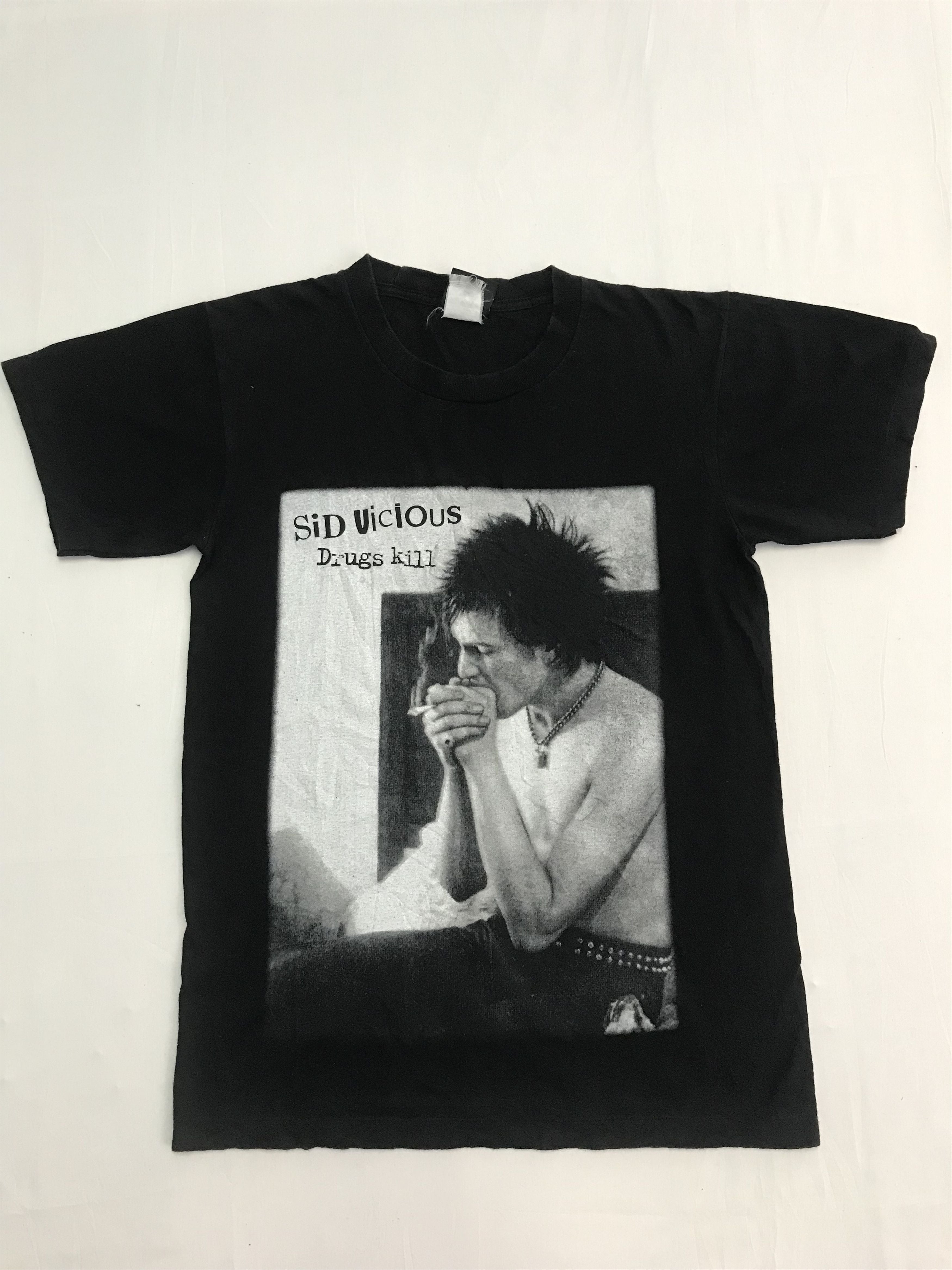 Vintage Sid Vicious Sex Pistol Drugs Kill Tshirt Hoodie, Sweatshirt | FlexRushtees.com