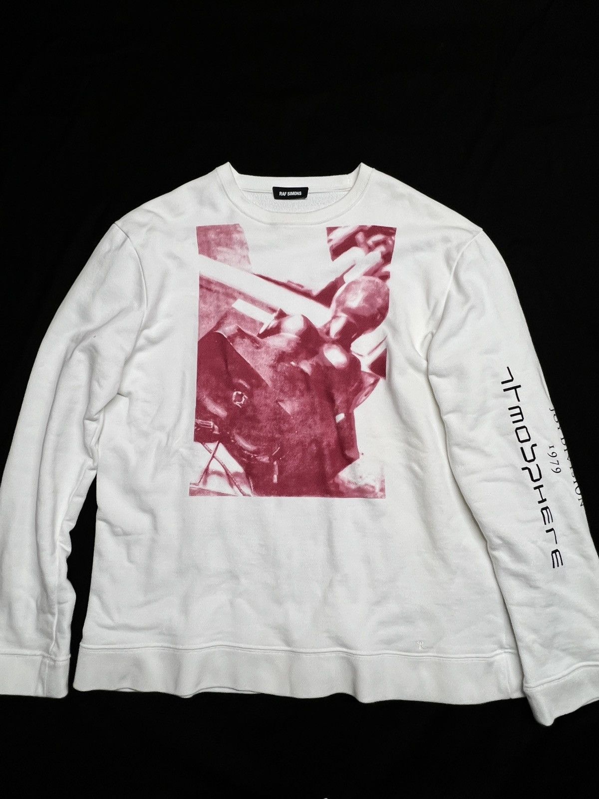 Raf Simons Ss18 Joy Division Atmosphere T-Shirts, Hoodie, Sweatshirt | AU16VibeMintTees.com