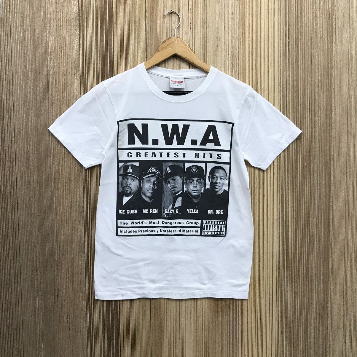 Rap Tees Vintage N W A The World Most Dangerous Group Hoodie, Sweatshirt | FlexRushtees.com