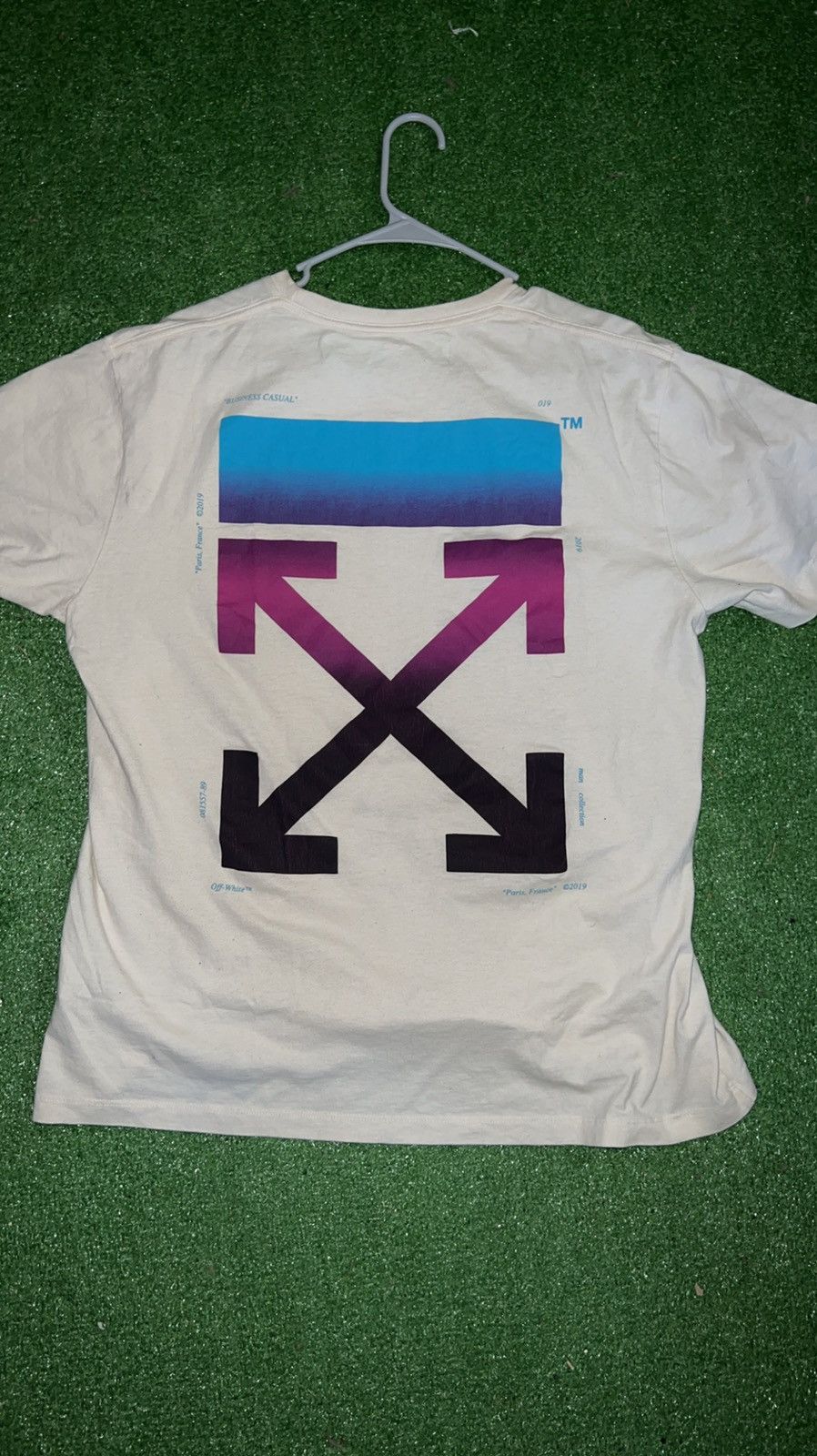 White Off White Gradient Tee Xs Hoodie, Sweatshirt | FlexRushtees.com