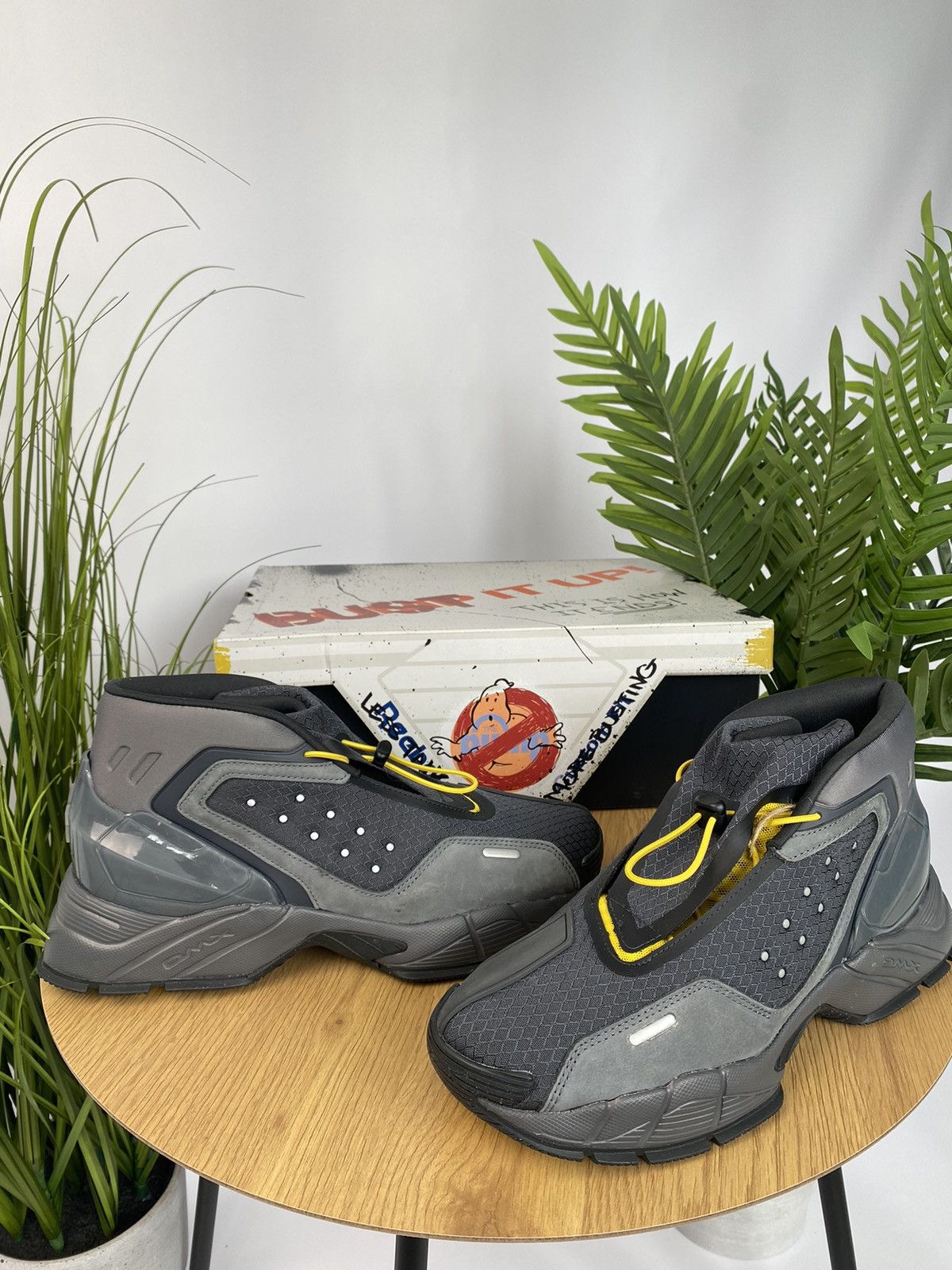 Ghostbusters Gray Yellow