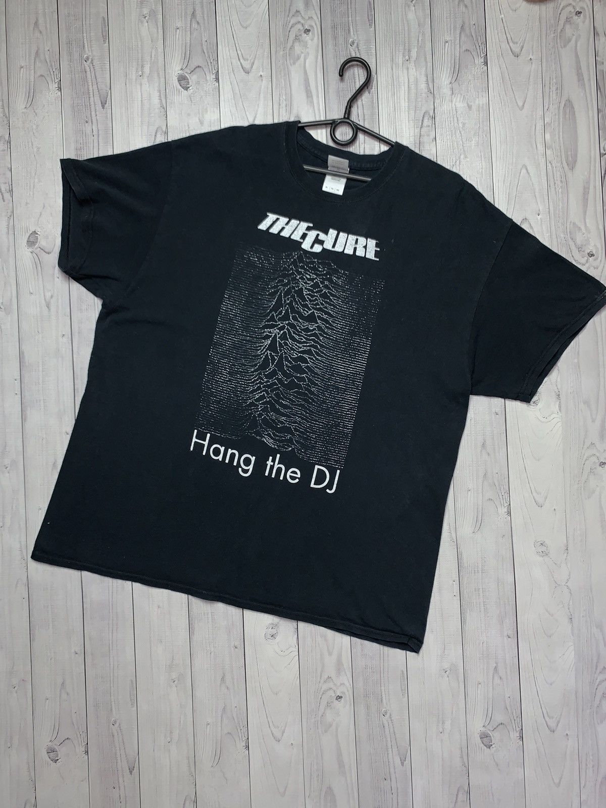 Vintage Rock Tee Joy Division The Cure Hang The Dj Size Xl Hoodie, Sweatshirt | FlexRushtees.com