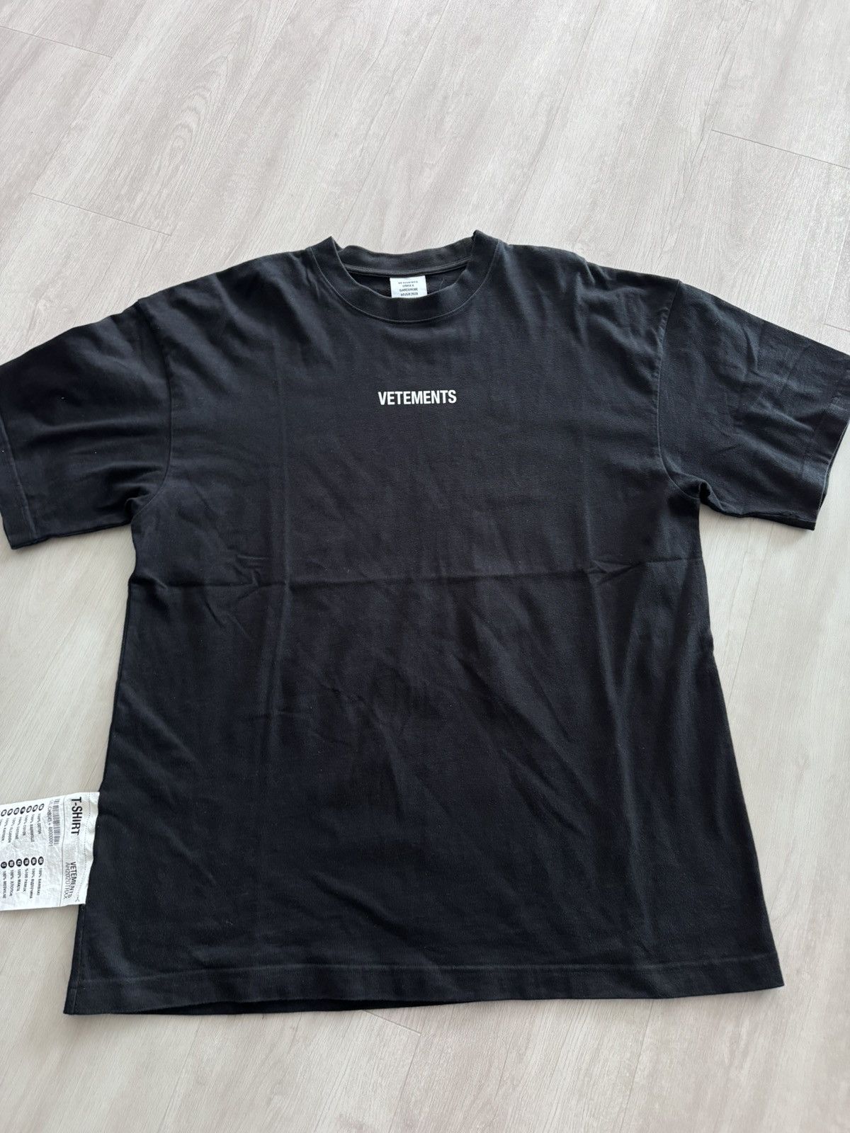 Vetements Laundry Tag Tee Hoodie, Sweatshirt | FlexRushtees.com