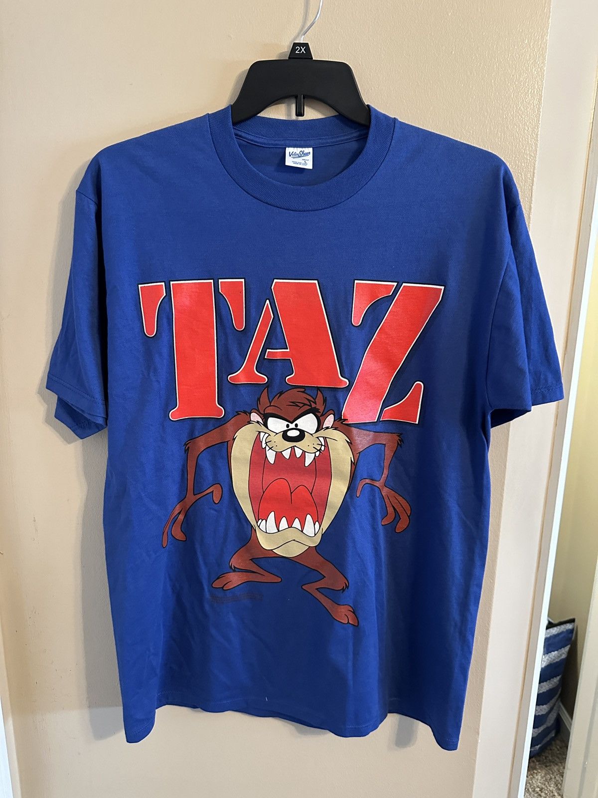 Vintage Taz Looney Toons Cartoon Tee Hoodie, Sweatshirt | FlexRushtees.com
