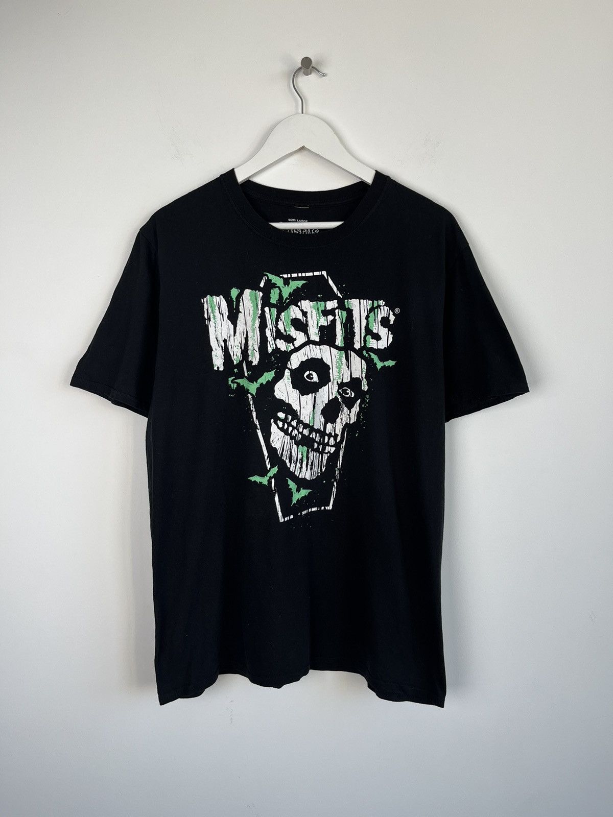 Misfits 2021 Black Rock Band Tee Hoodie, Sweatshirt | FlexRushtees.com