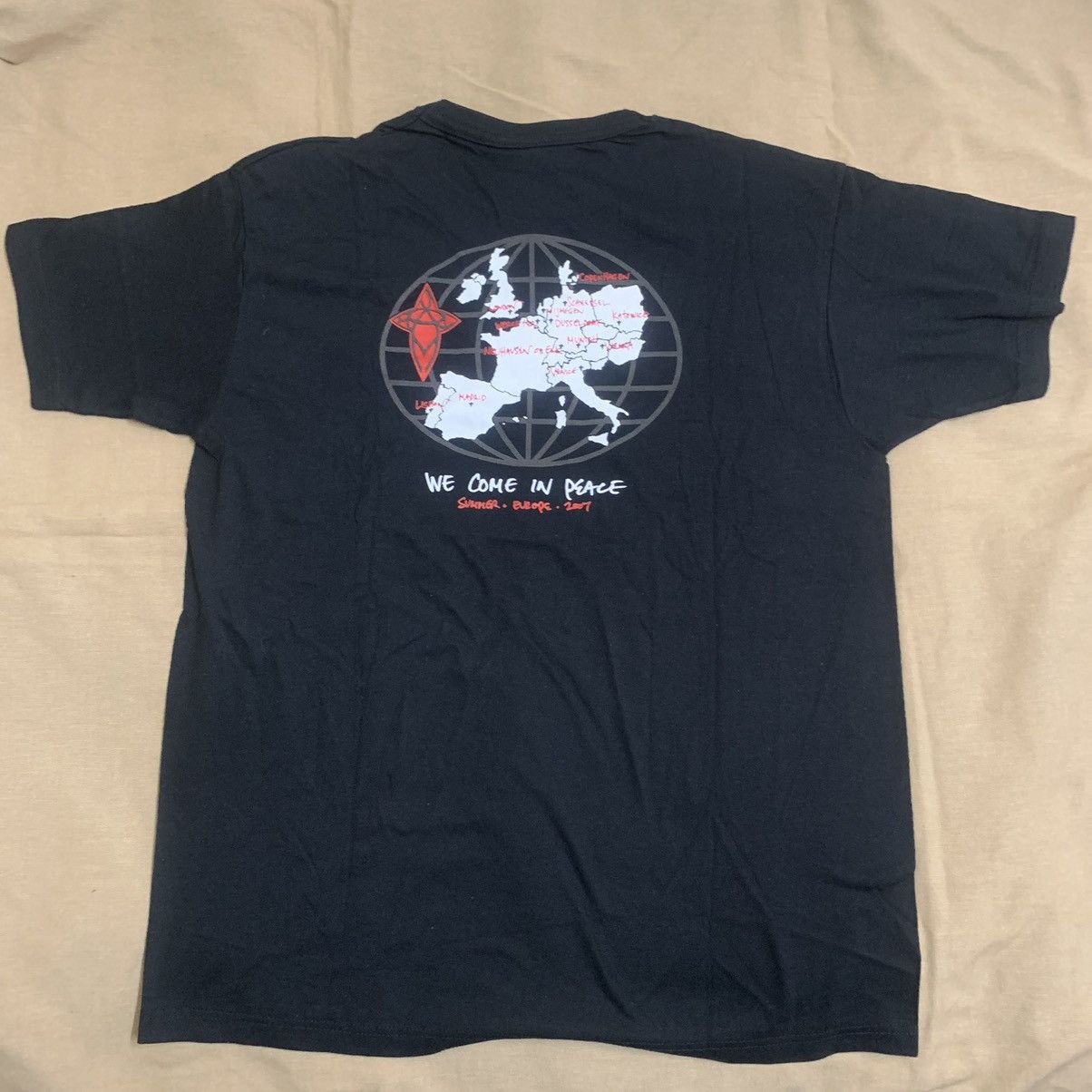 Vintage 2007 Pearl Jam European Tour T-Shirts, Hoodie, Sweatshirt | FlexRushtees.com