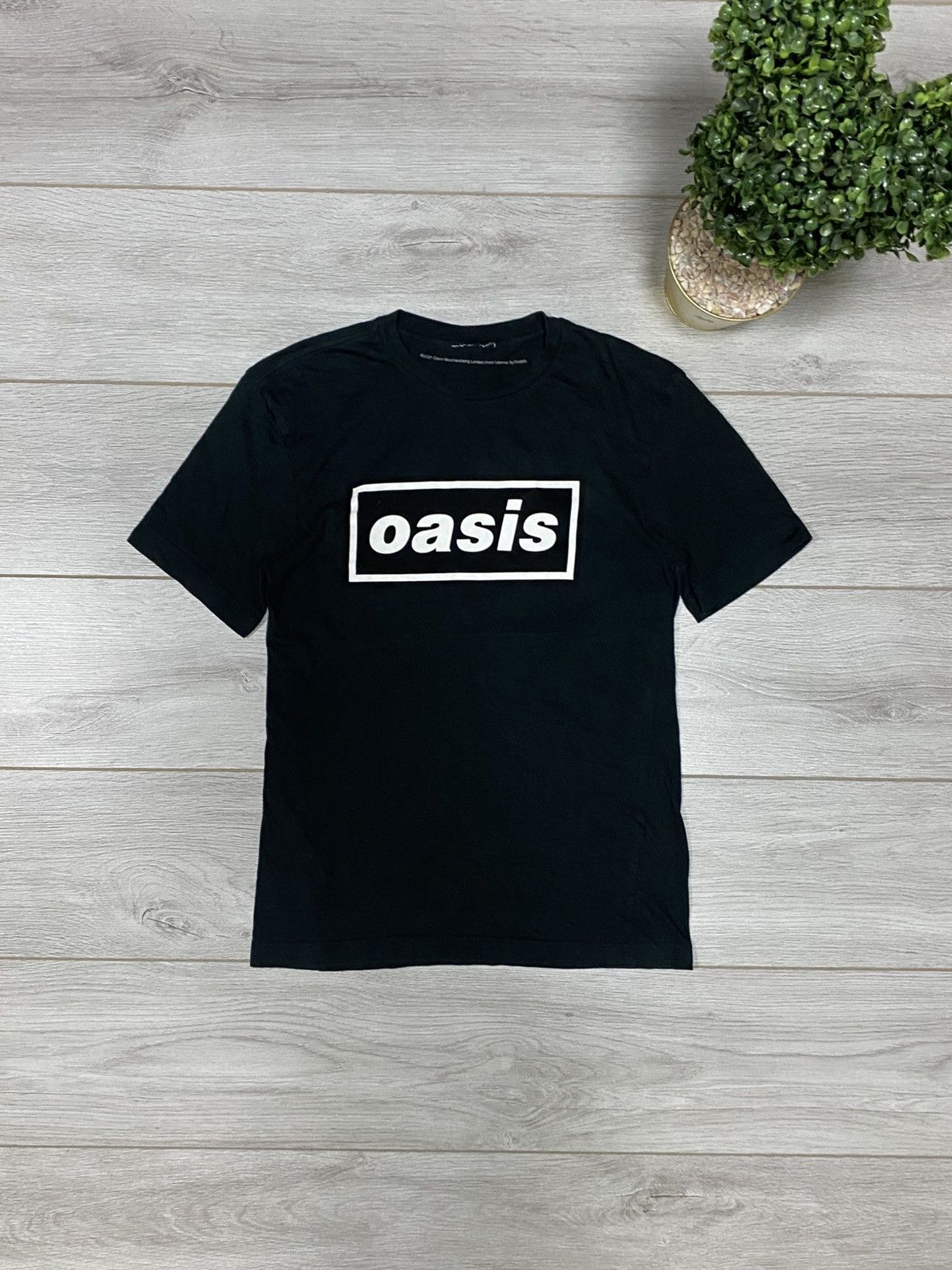 Tees Oasis Band 2021 Tee T Shirt Box Logo Hoodie, Sweatshirt | FlexRushtees.com