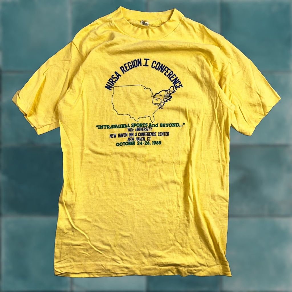 Vintage Yale University 1985 Nirsa Screen Stars T Shirt Men L Yellow Collegiate College Educ