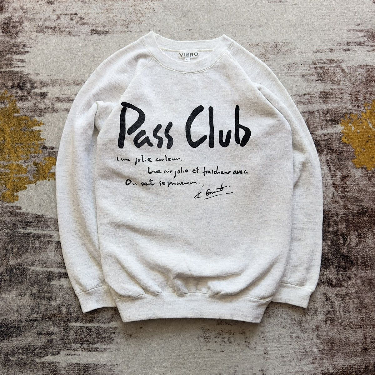 Other Vibro Pass Club Handwritten Logo Crewneck Art Graphic T-Shirts, Hoodie, Sweatshirt | FlexRushtees.com