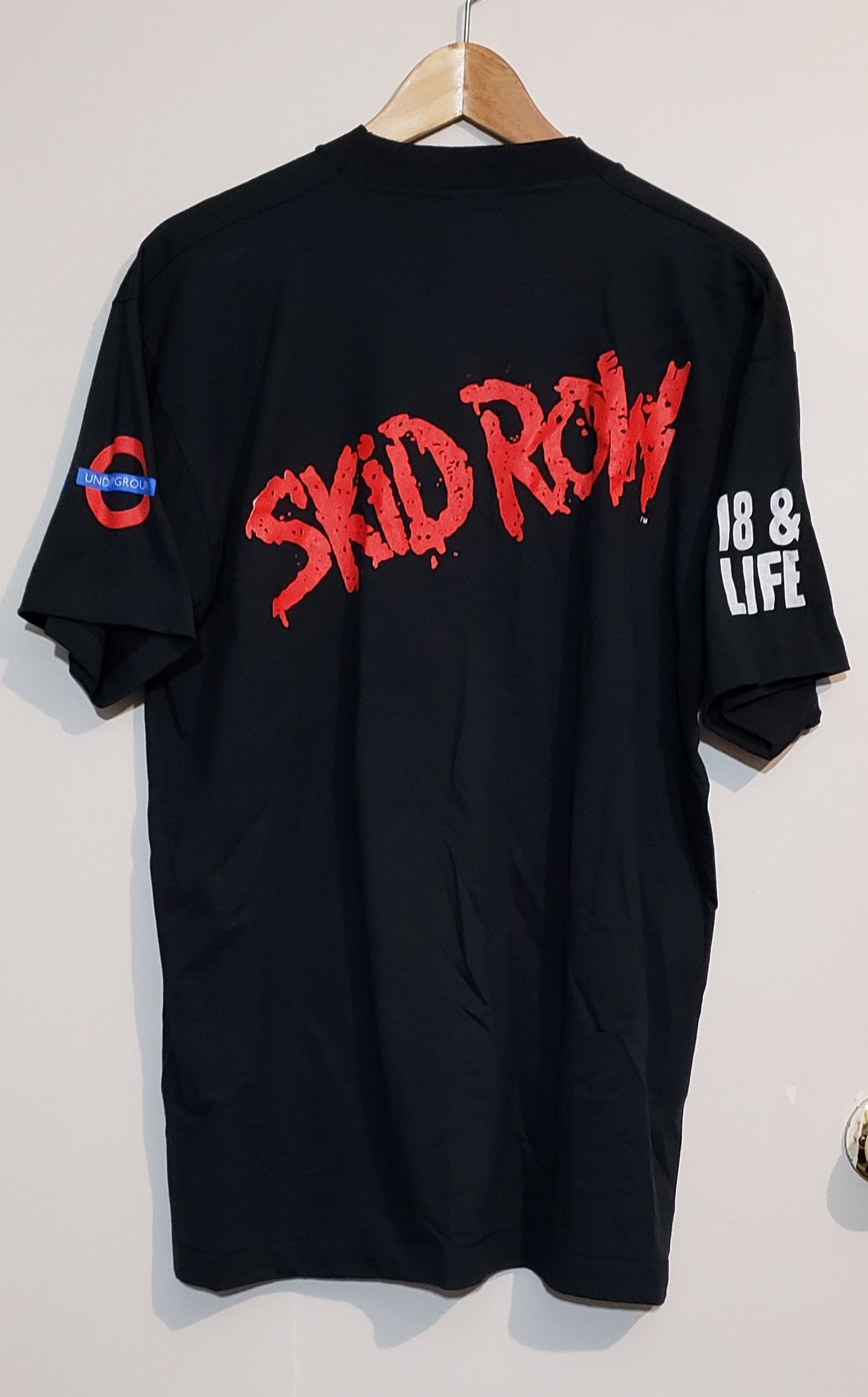 Vintage Skid Row 18 And Life 1989 Tour Tee Underground Be A Rebel Screen Stars M