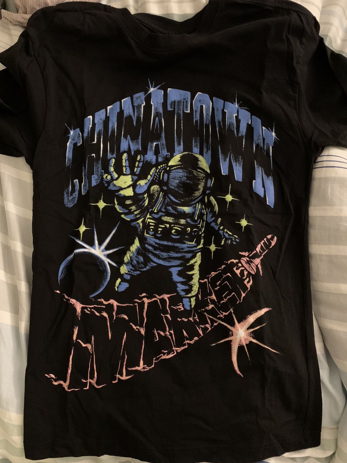 Market Chinatown Astronaut Arc Glow In The Dark
