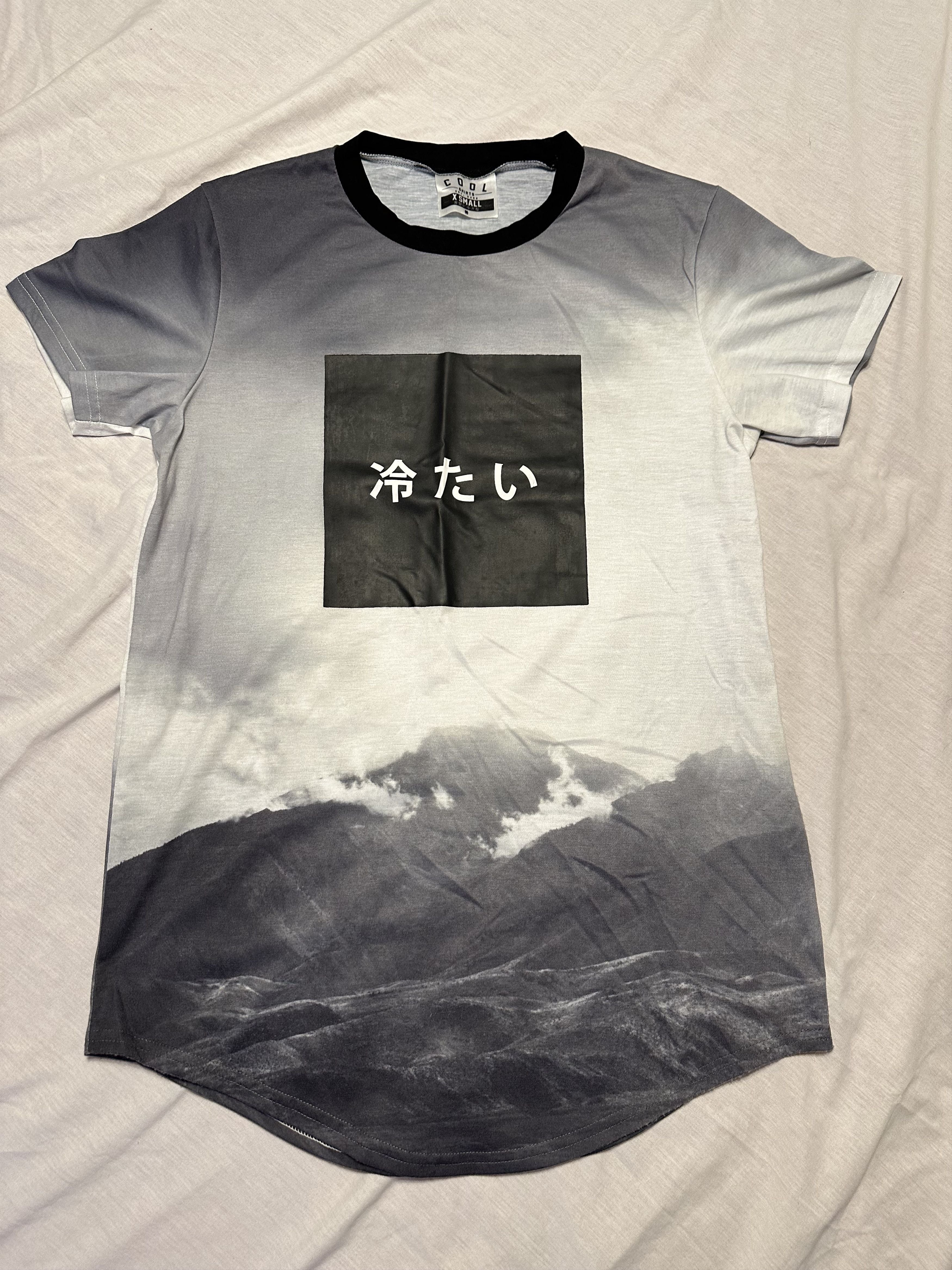 Shirtz Very Cool Shirtz Mountain Tee Rare T Shirt Size Xs