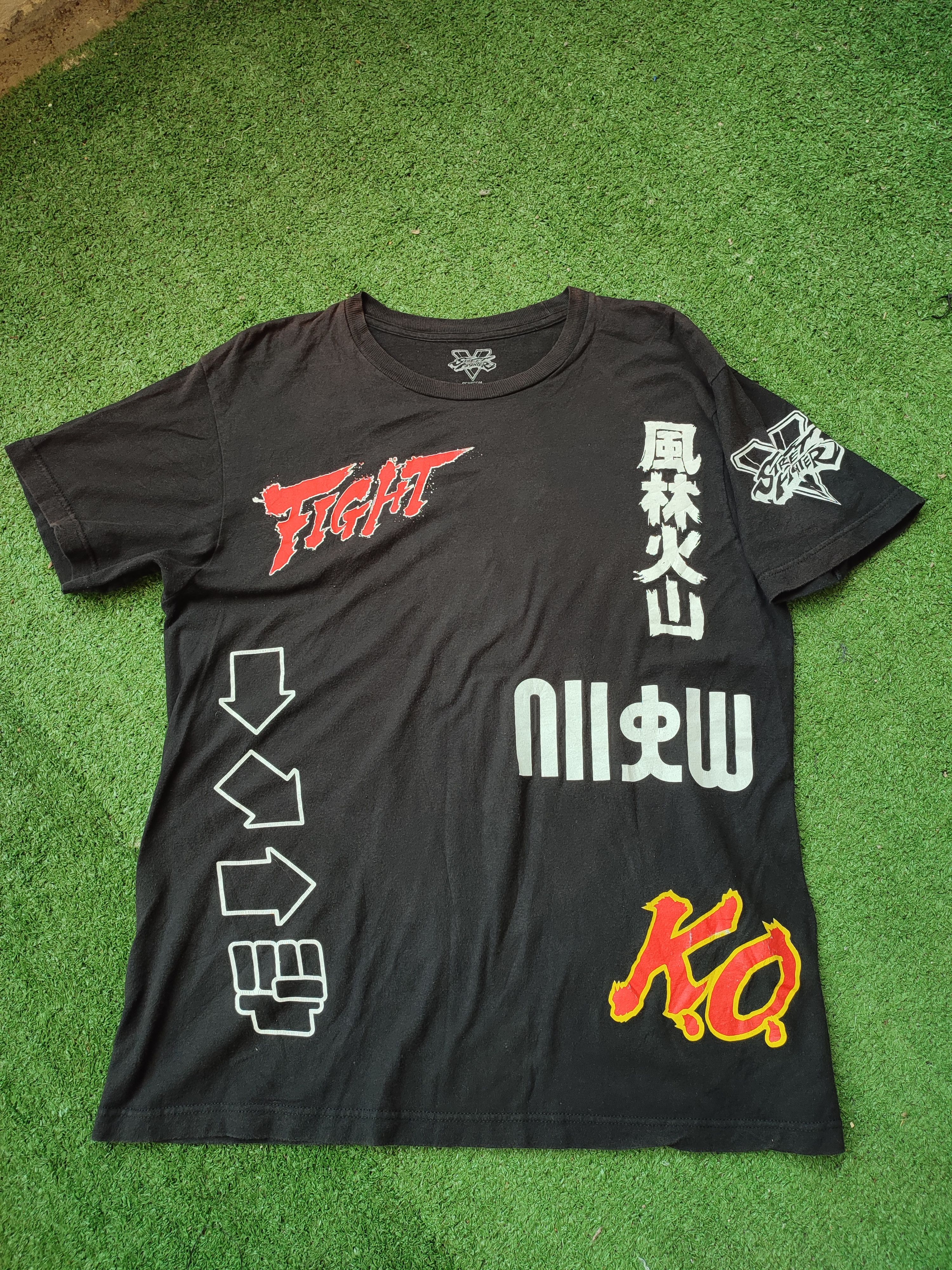 Vintage Y2k Street Fighter Sun Faded Vintage Tees